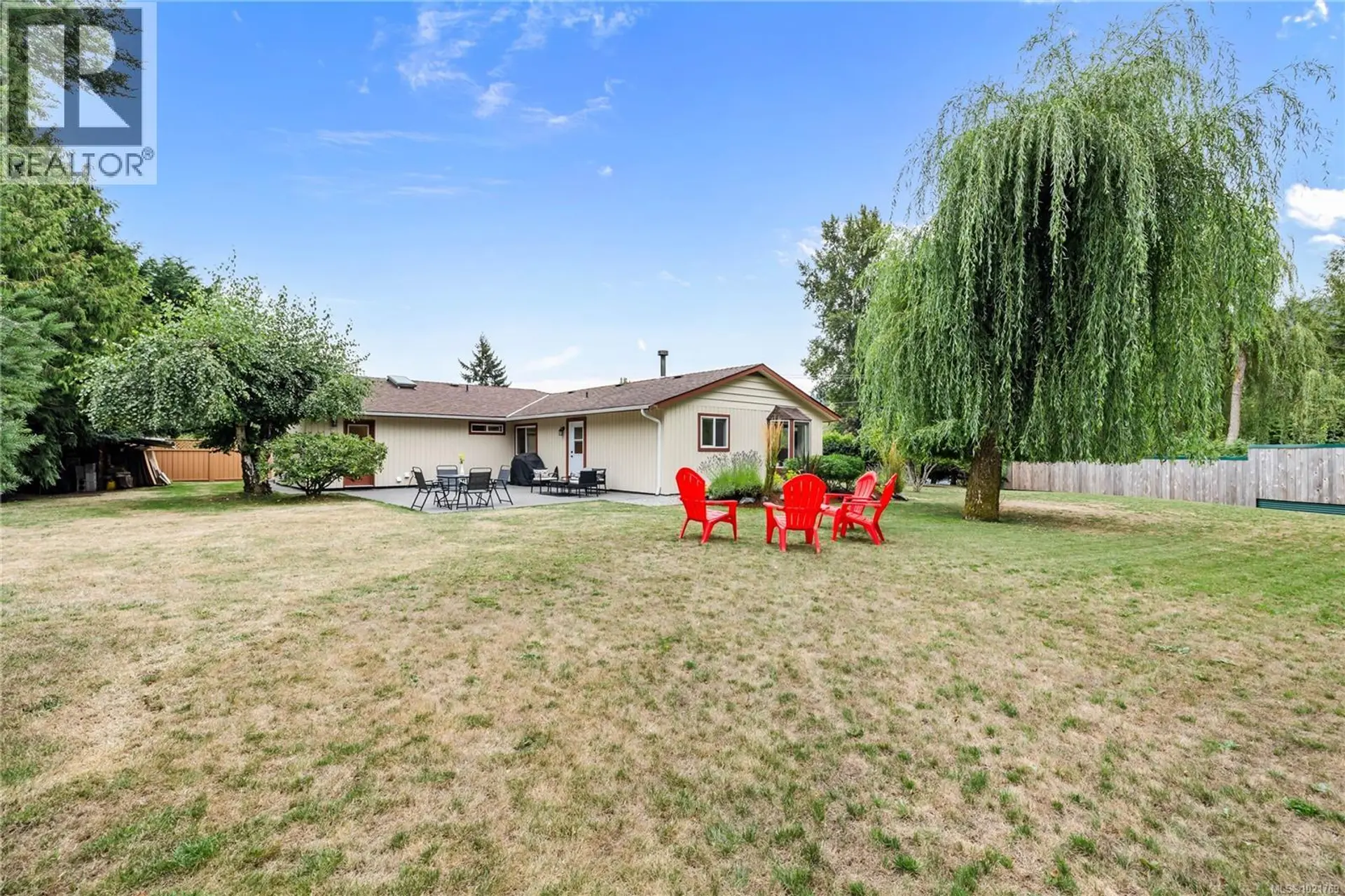 Property at 220 Park Dr, Salt Spring, BC