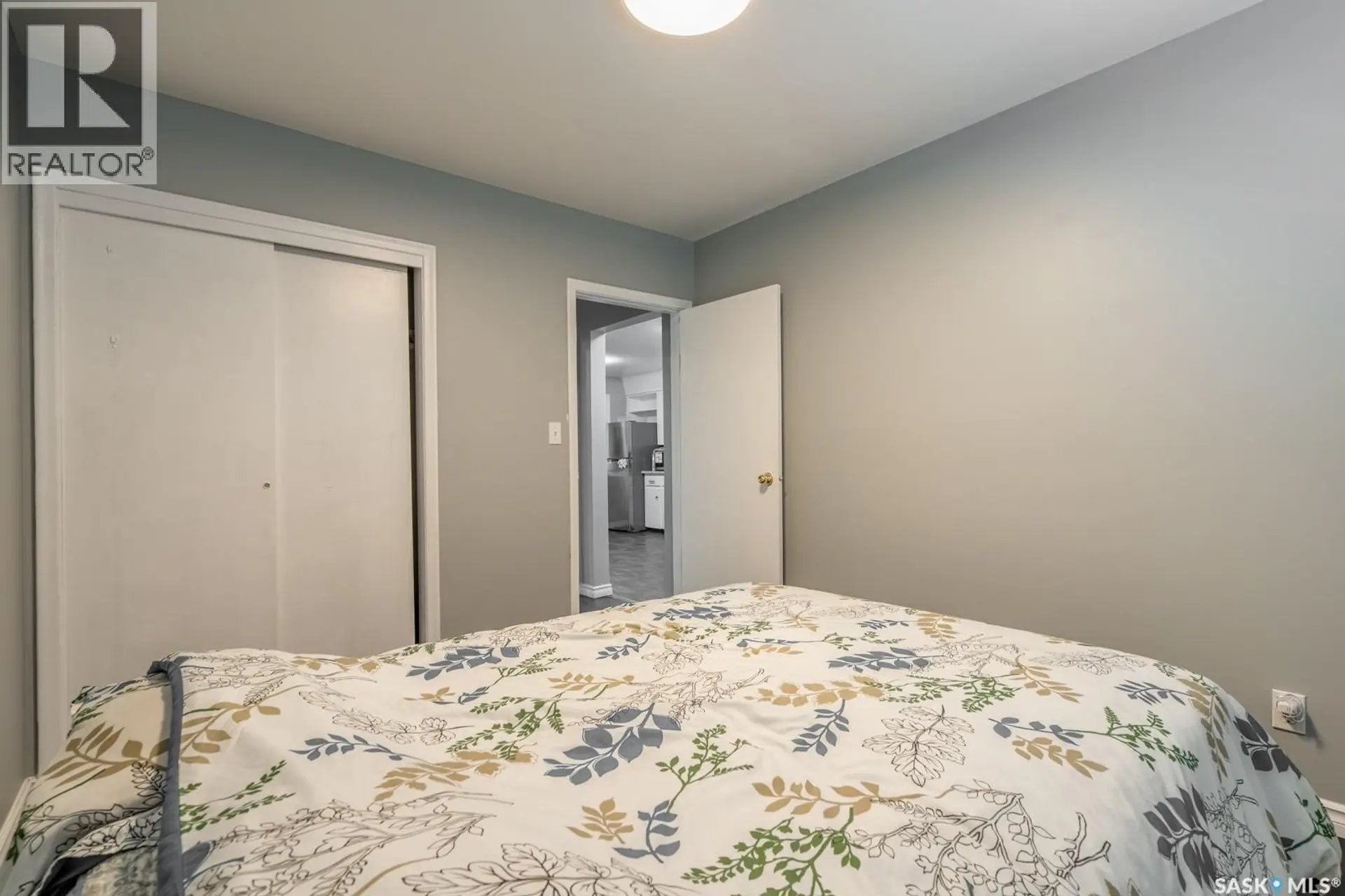 1321 VICTORIA AVENUE - Image 11