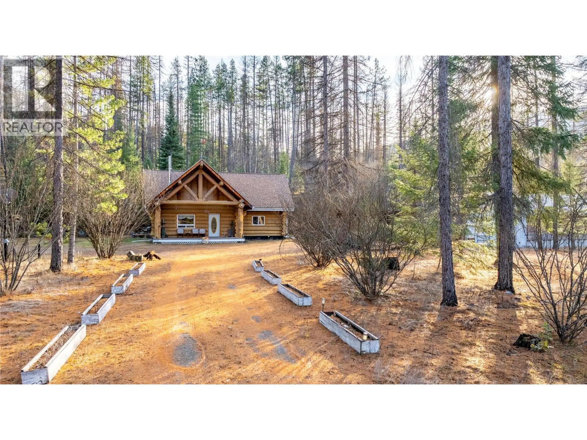Property at 7349 MAJESTIC Road, Kingsgate, BC