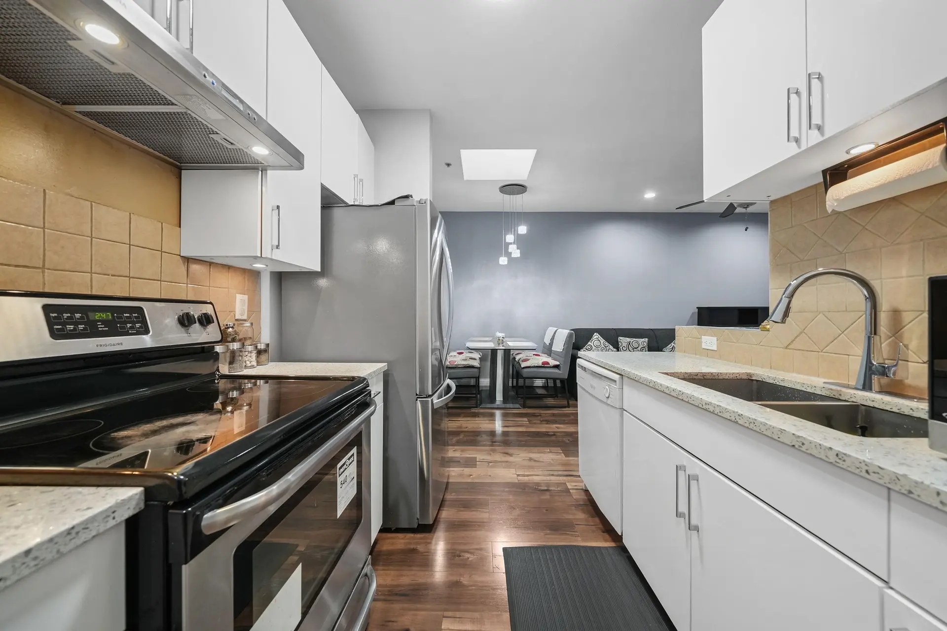 #203 6460 Main Street - Image 3