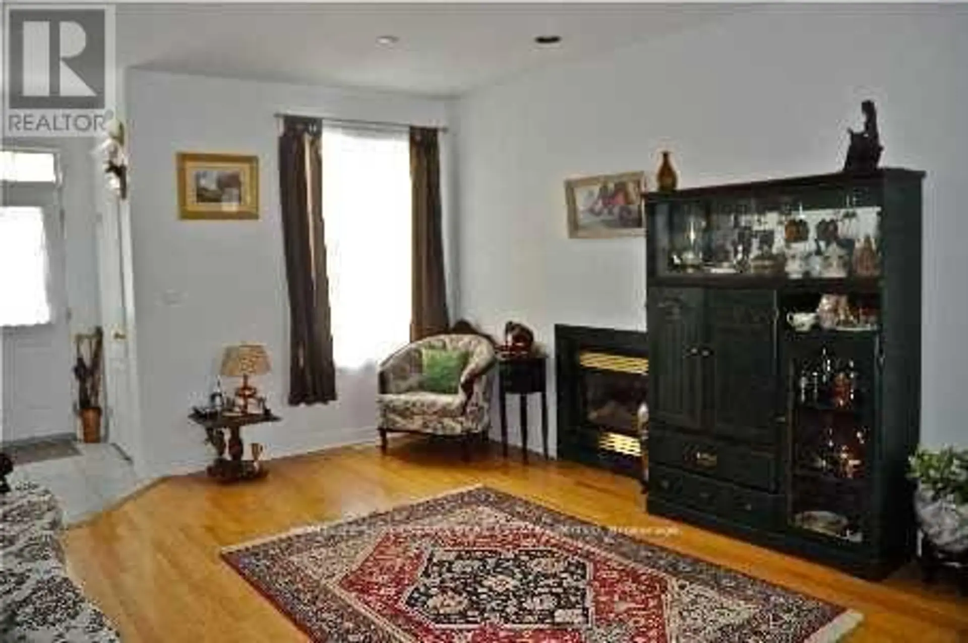 34 POGONIA STREET E - Image 5