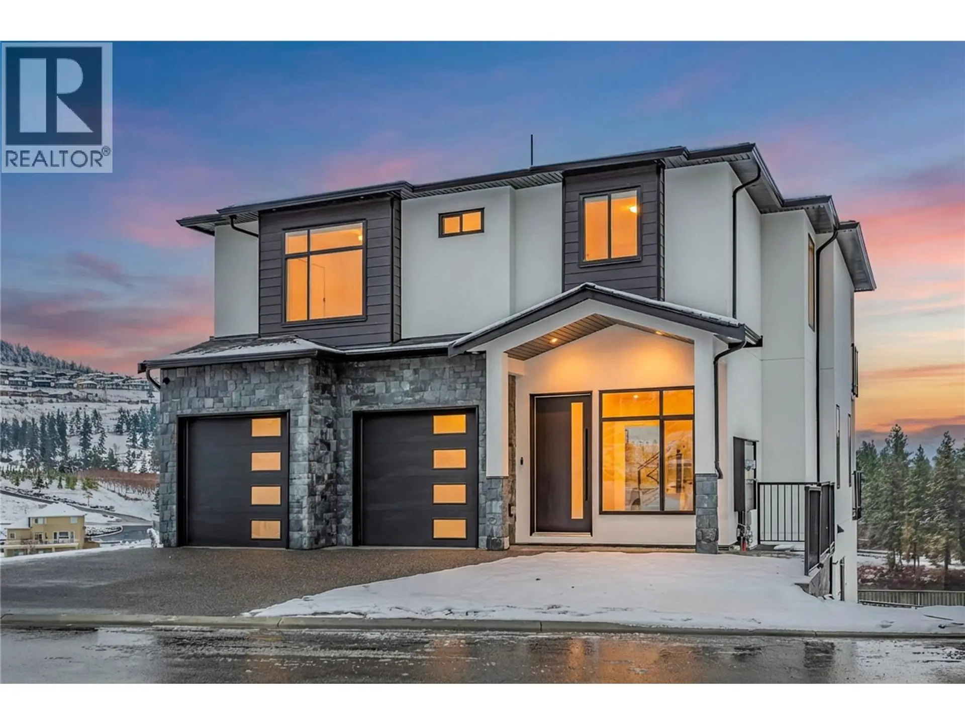 Property at 1136 Hume Avenue, Kelowna, BC