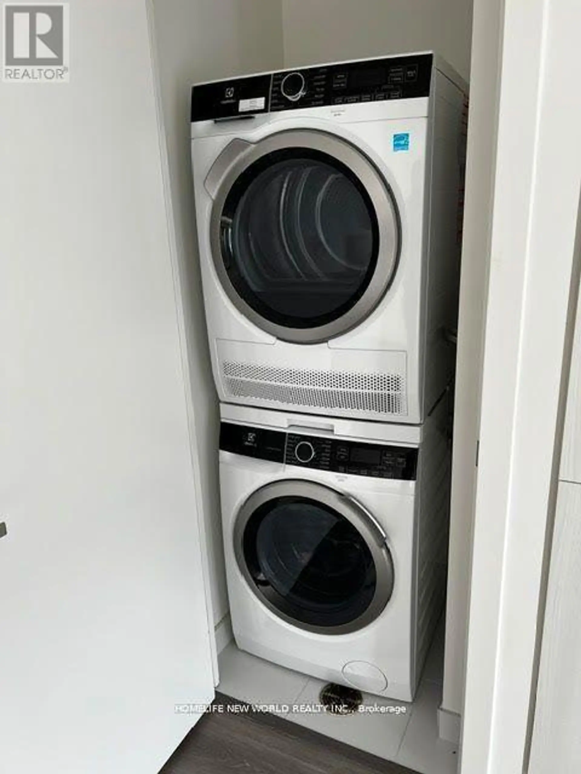 #3510 138 DOWNES STREET - Image 10