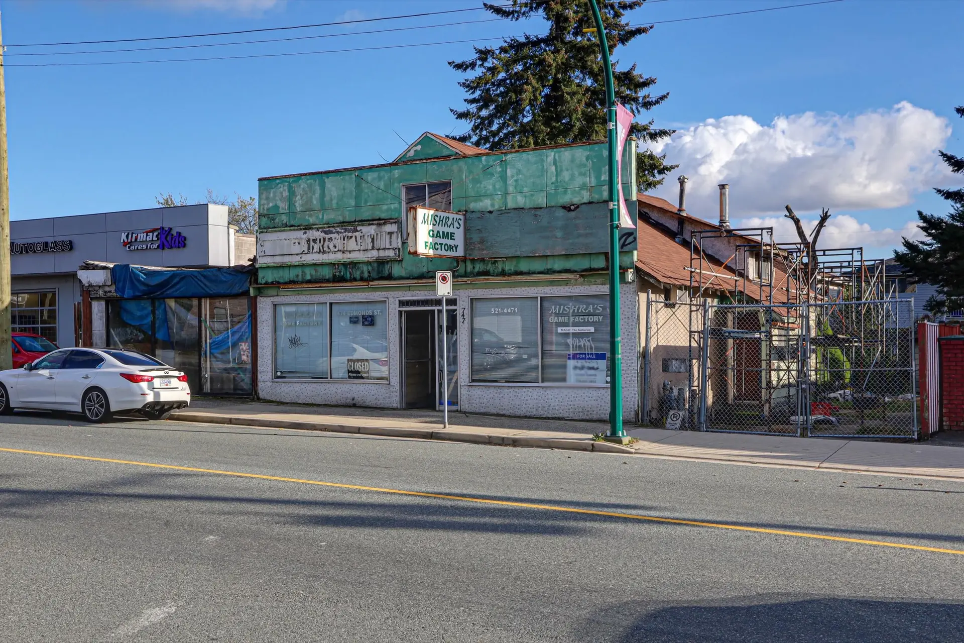 7474 Edmonds Street - Image 9