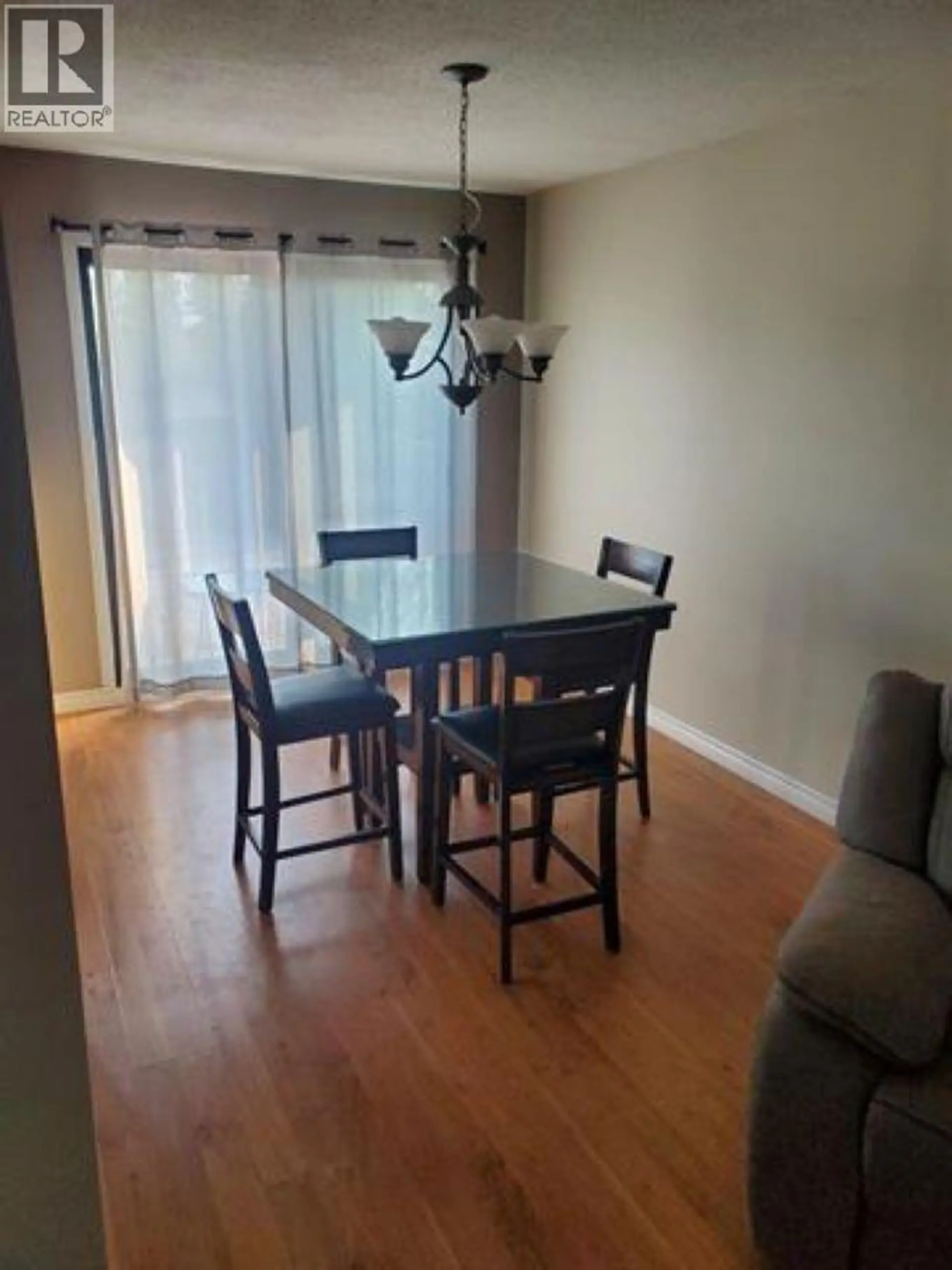 27 MANSON CRESCENT - Image 5