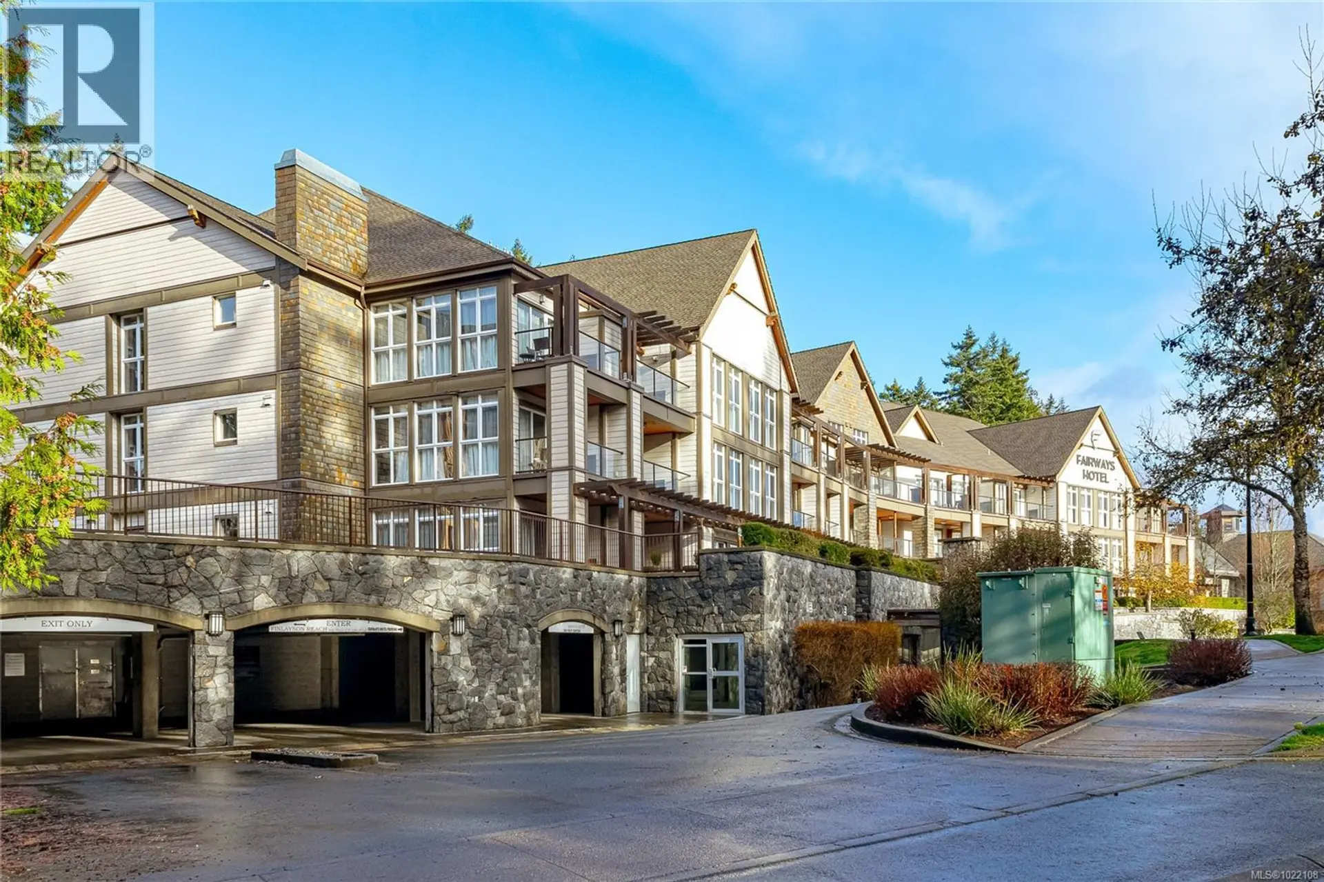 Property at #113/115A 1376 Lynburne Pl, Langford, BC