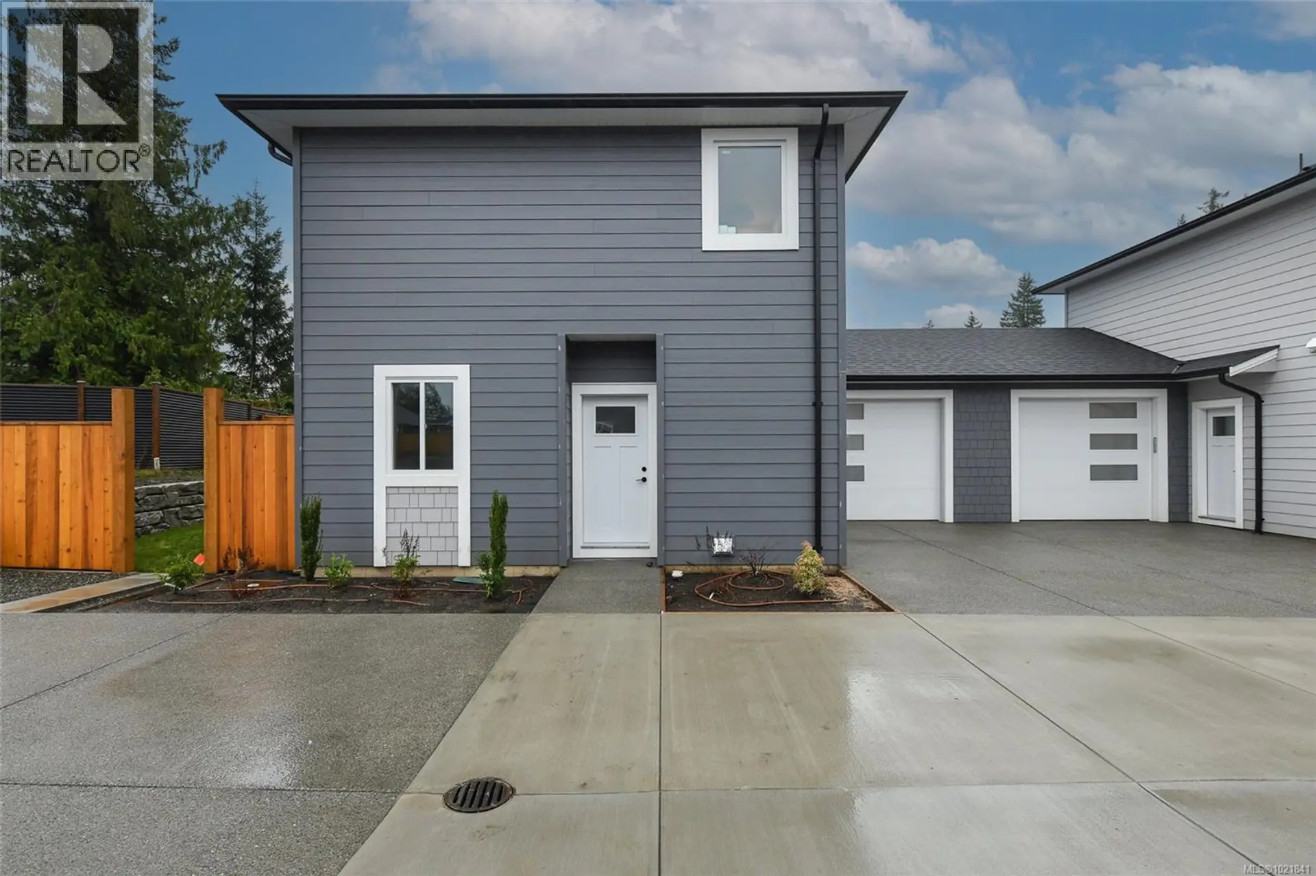 Property at #B 2317 McDonald Rd, Comox, BC