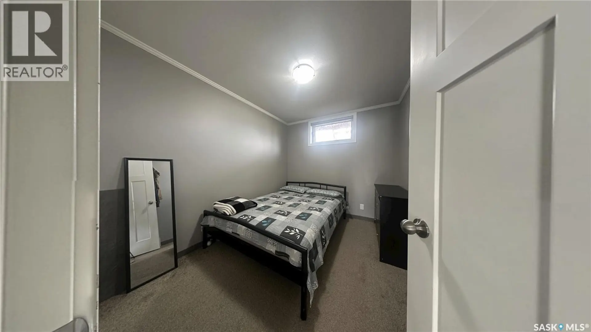 #265 322 LEWIN WAY - Image 13