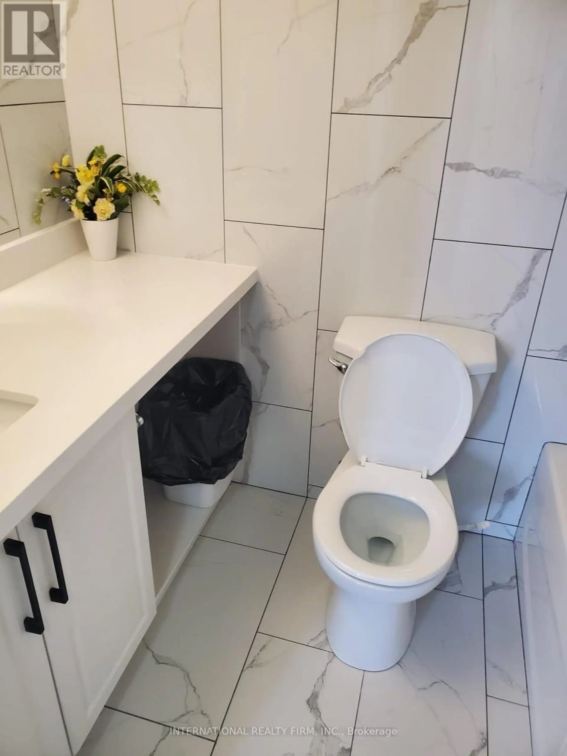 [private address] - Image 16