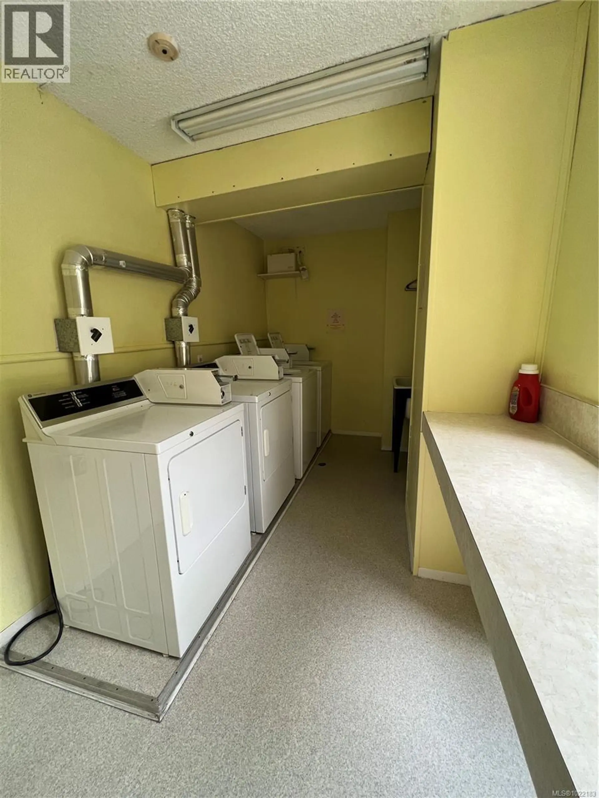 #202 651 Maquinna Dr N - Image 15
