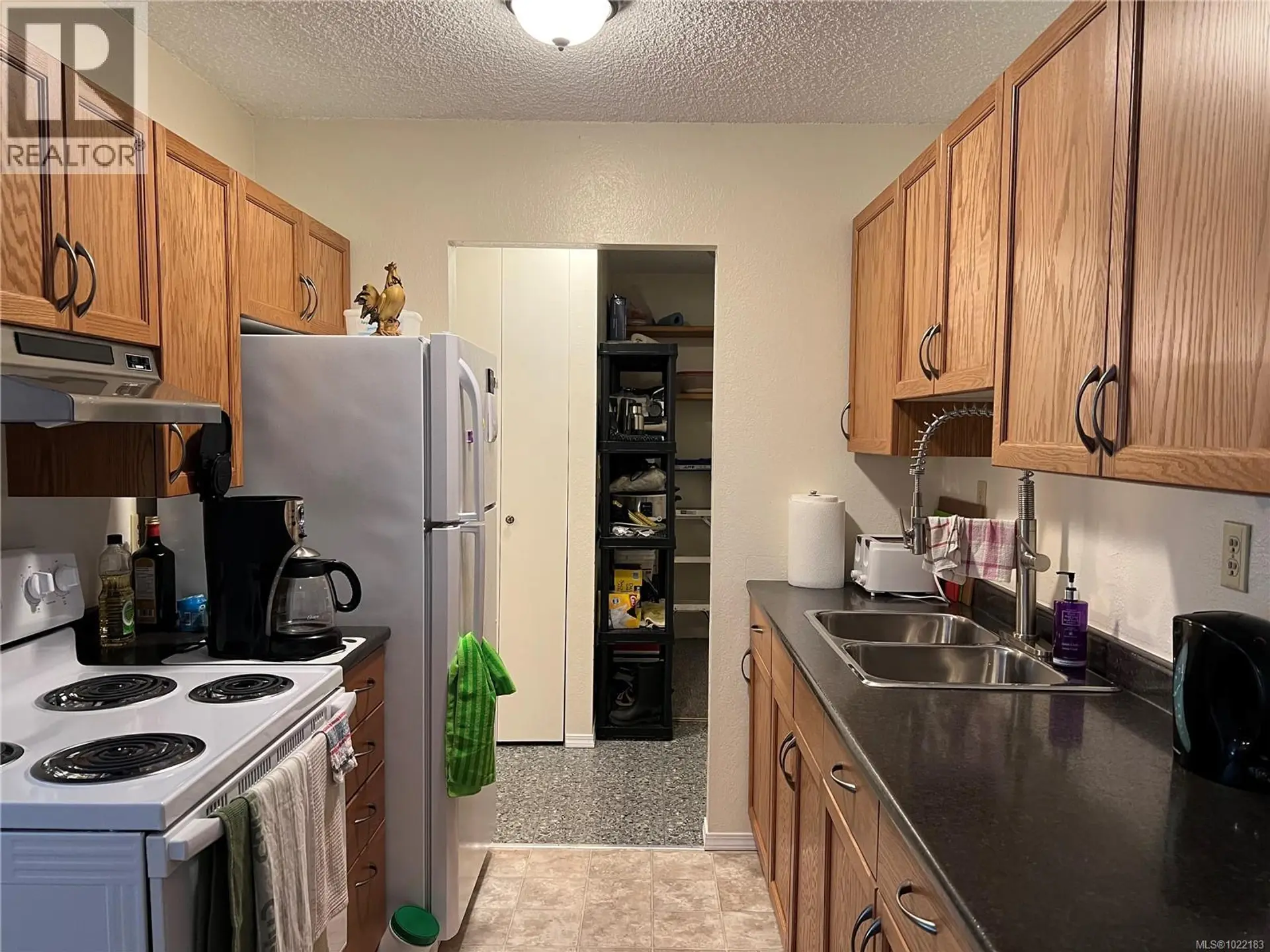 #202 651 Maquinna Dr N - Image 2