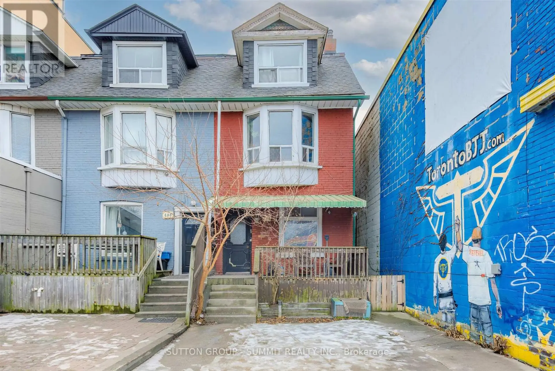 811 BLOOR STREET W - Image 2