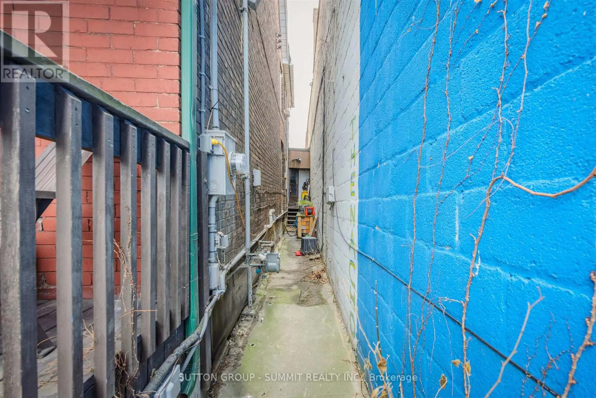811 BLOOR STREET W - Image 7