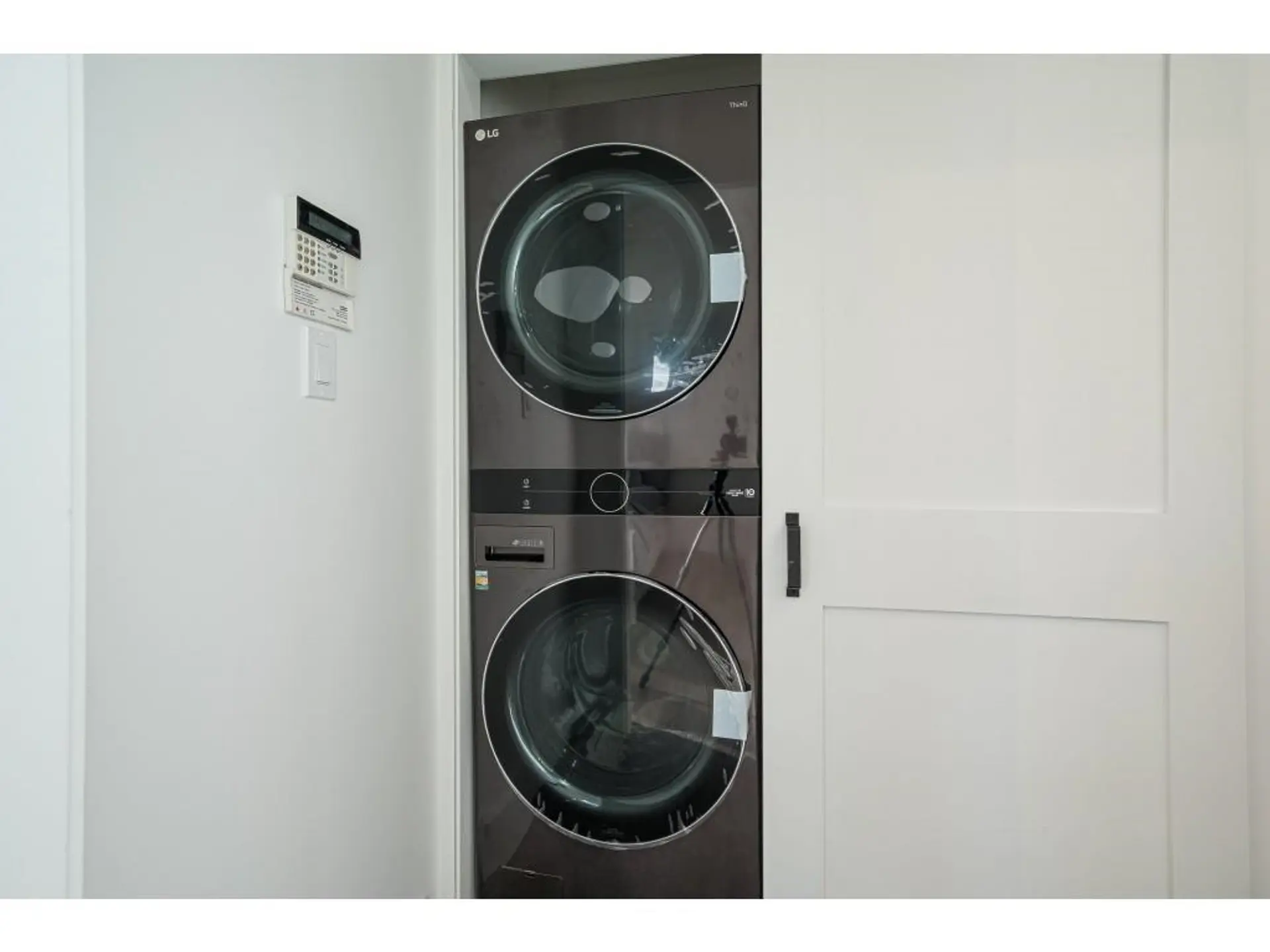 14057 66 Avenue - Image 7