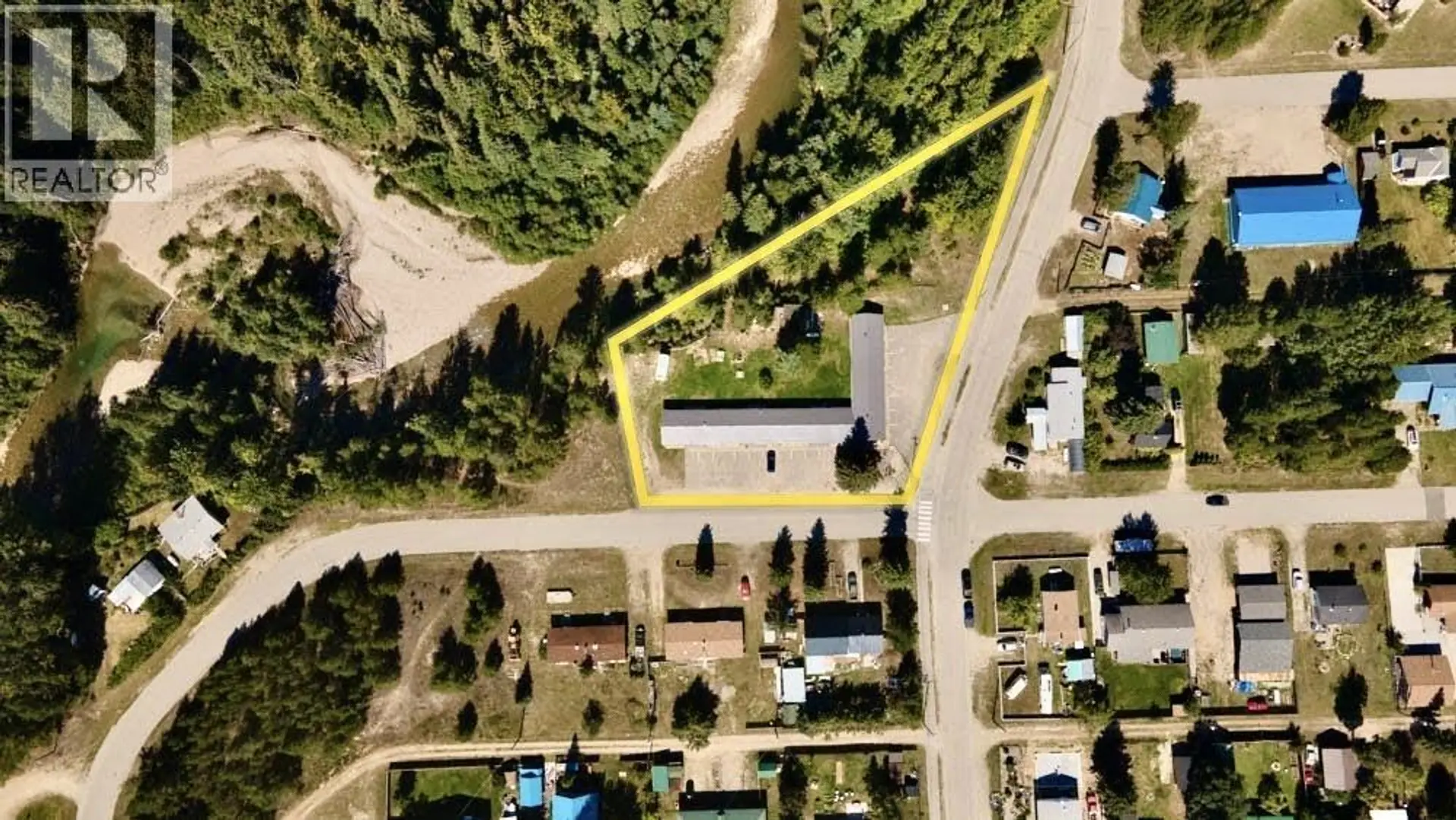 Property at 1300 2ND AVENUE, Valemount, BC