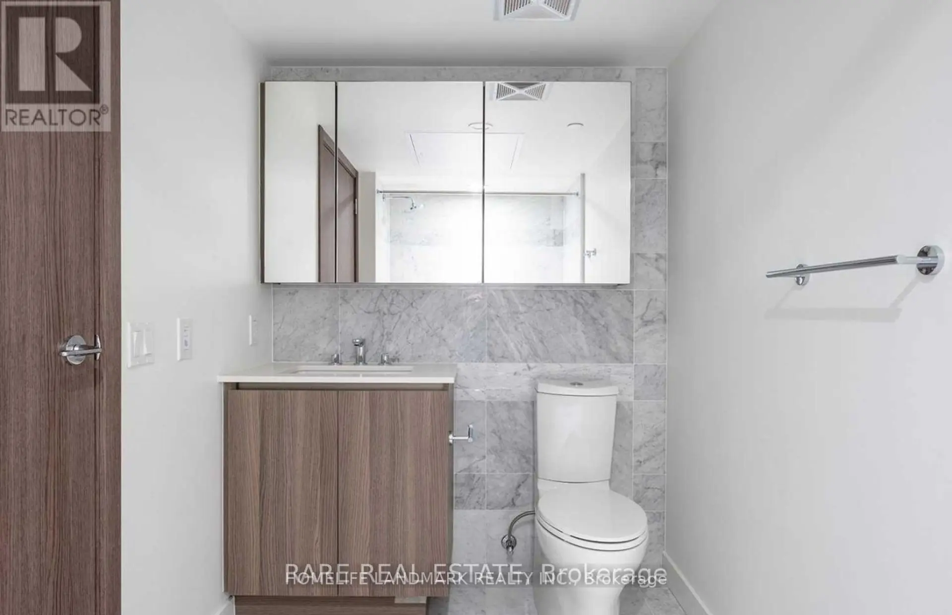 #3202 19 BATHURST STREET - Image 4