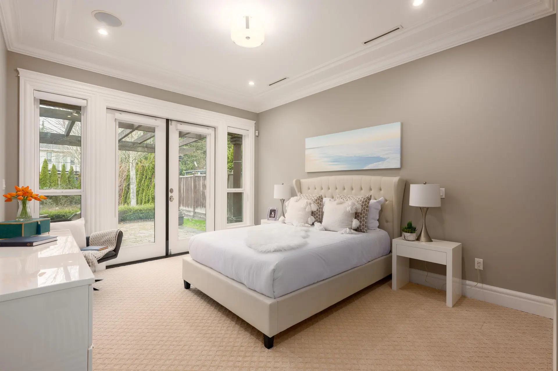 5911 Gibbons Drive - Image 7