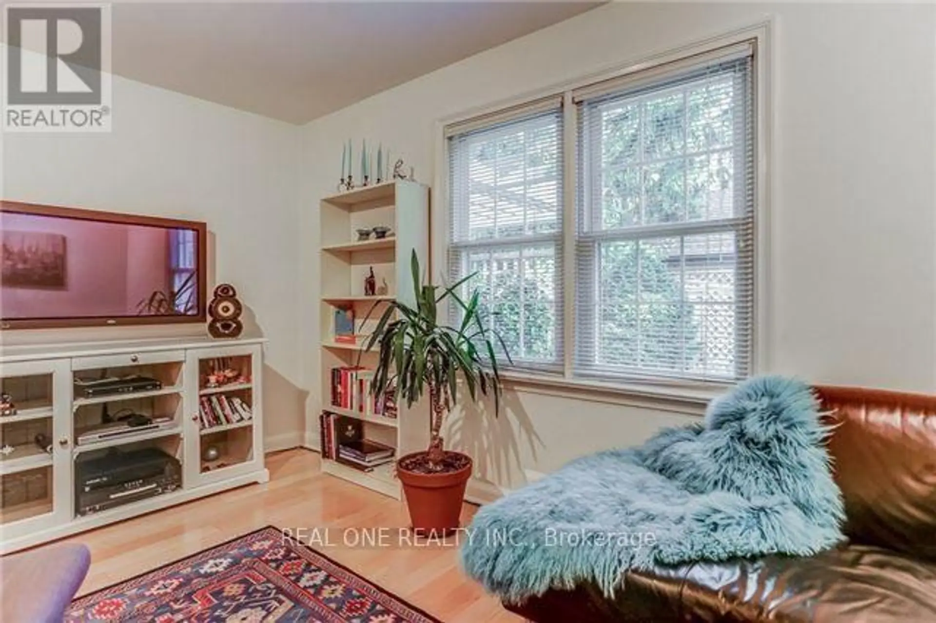 1268 LORNE PARK ROAD - Image 14
