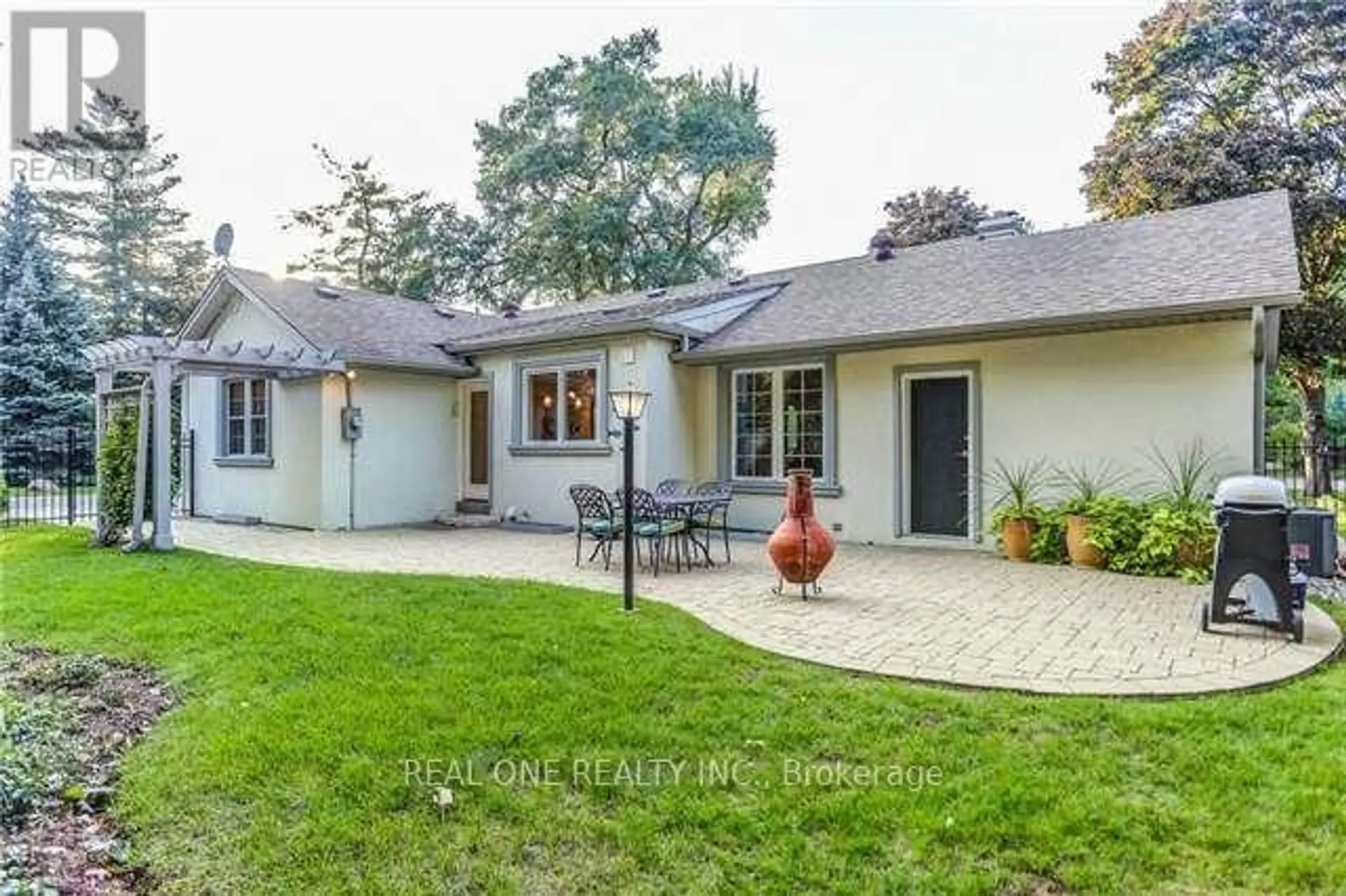 1268 LORNE PARK ROAD - Image 19
