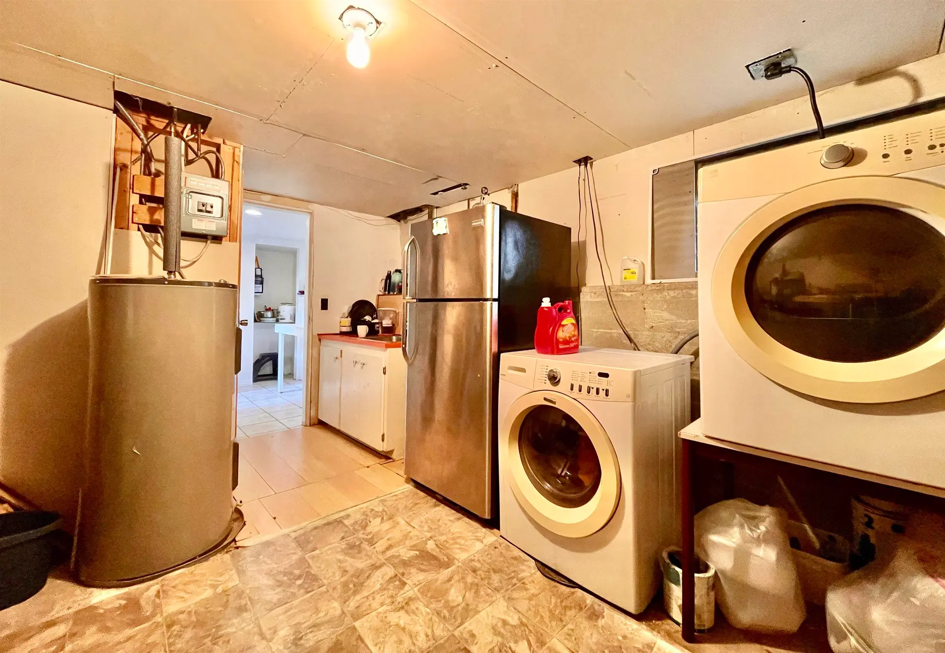 5693 Dolphin Street - Image 14