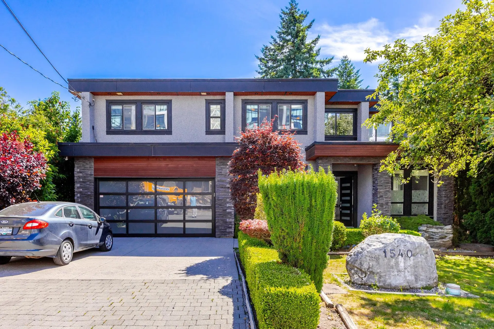 Property at 1540 Maple Street, White Rock, BC