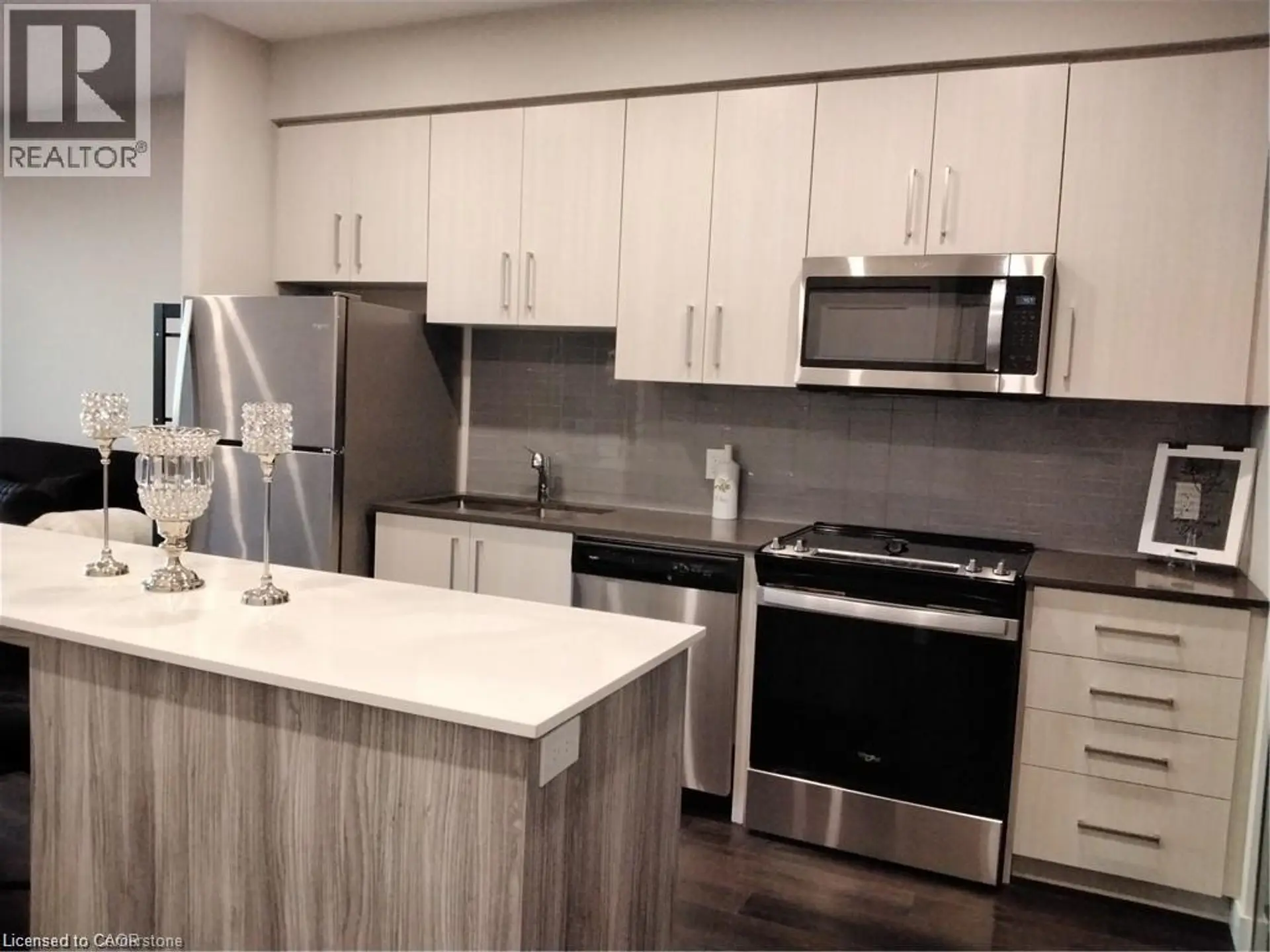 #2304 15 QUEEN STREET S - Image 3