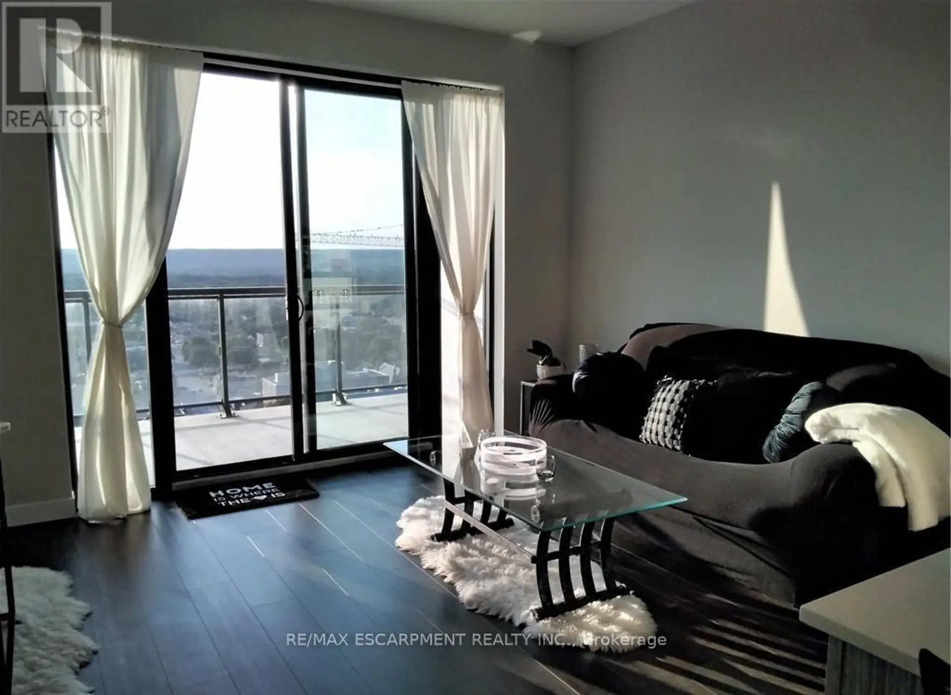 #2304 15 QUEEN STREET S - Image 8
