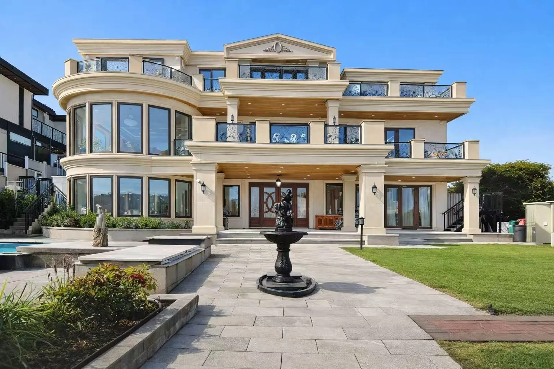 Property at 1327 Chartwell Drive, West Vancouver, BC