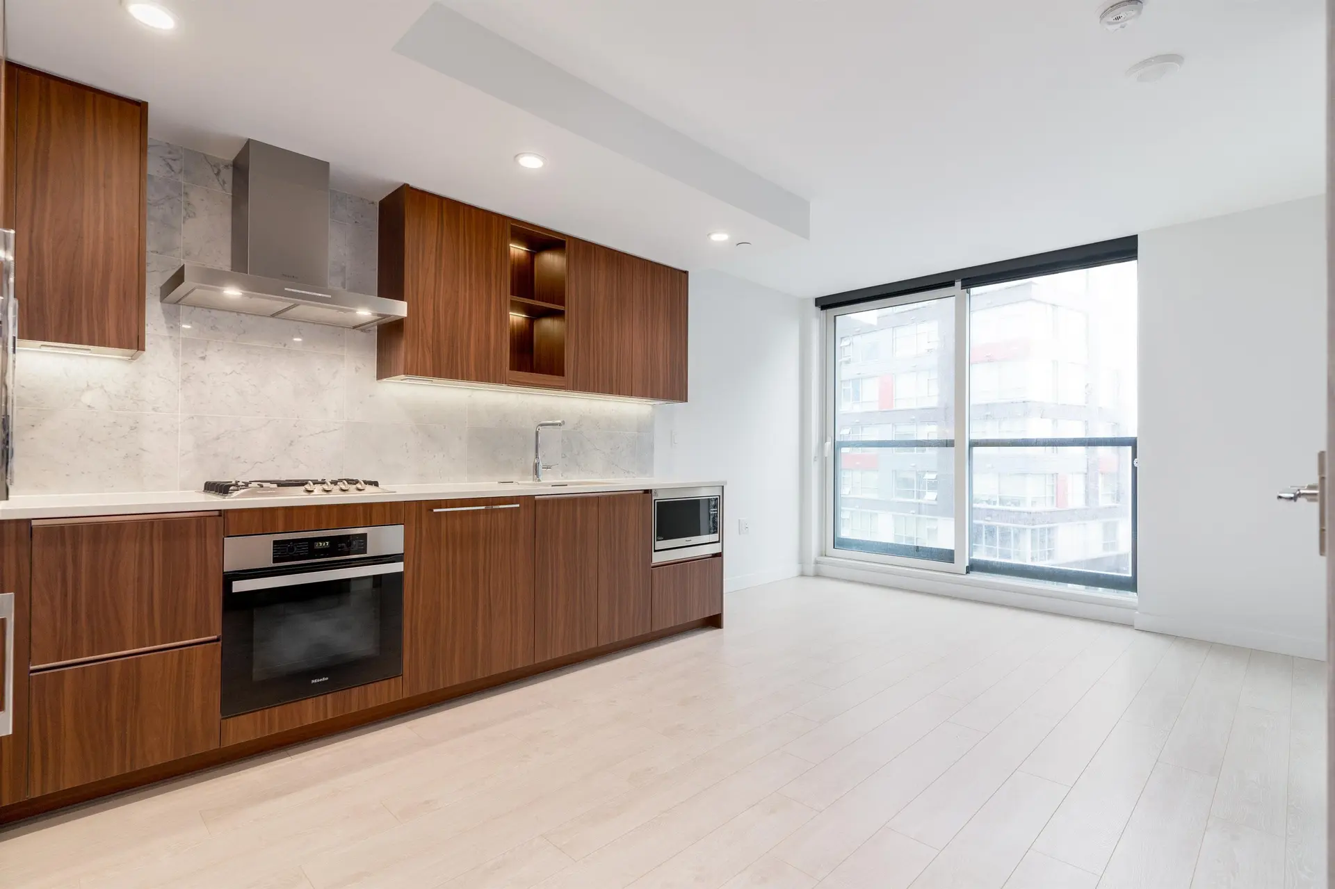 #603 1768 Cook Street - Image 2