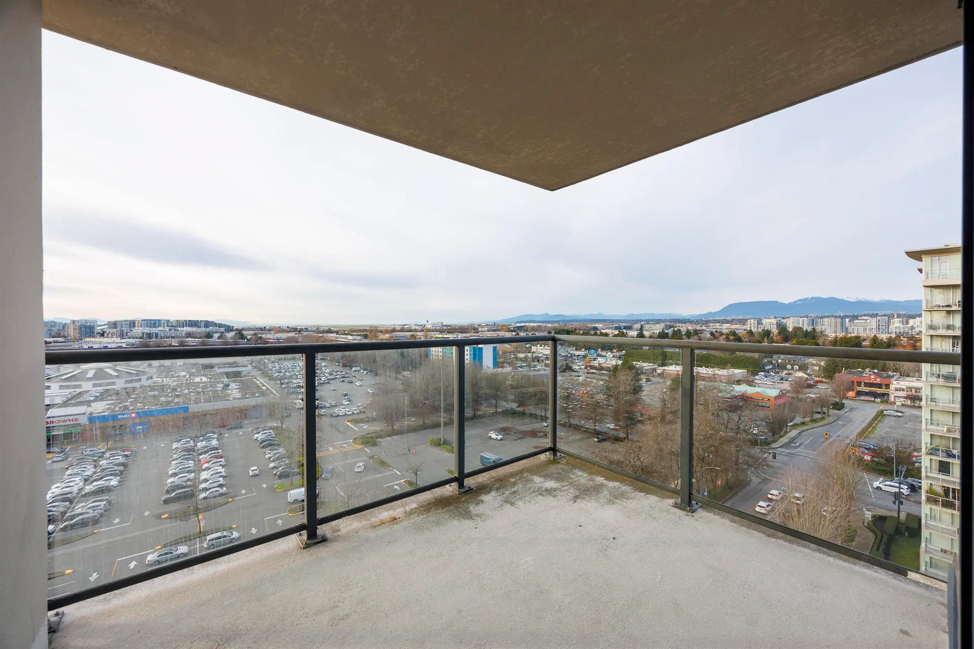 #1701 5088 Kwantlen Street - Image 13
