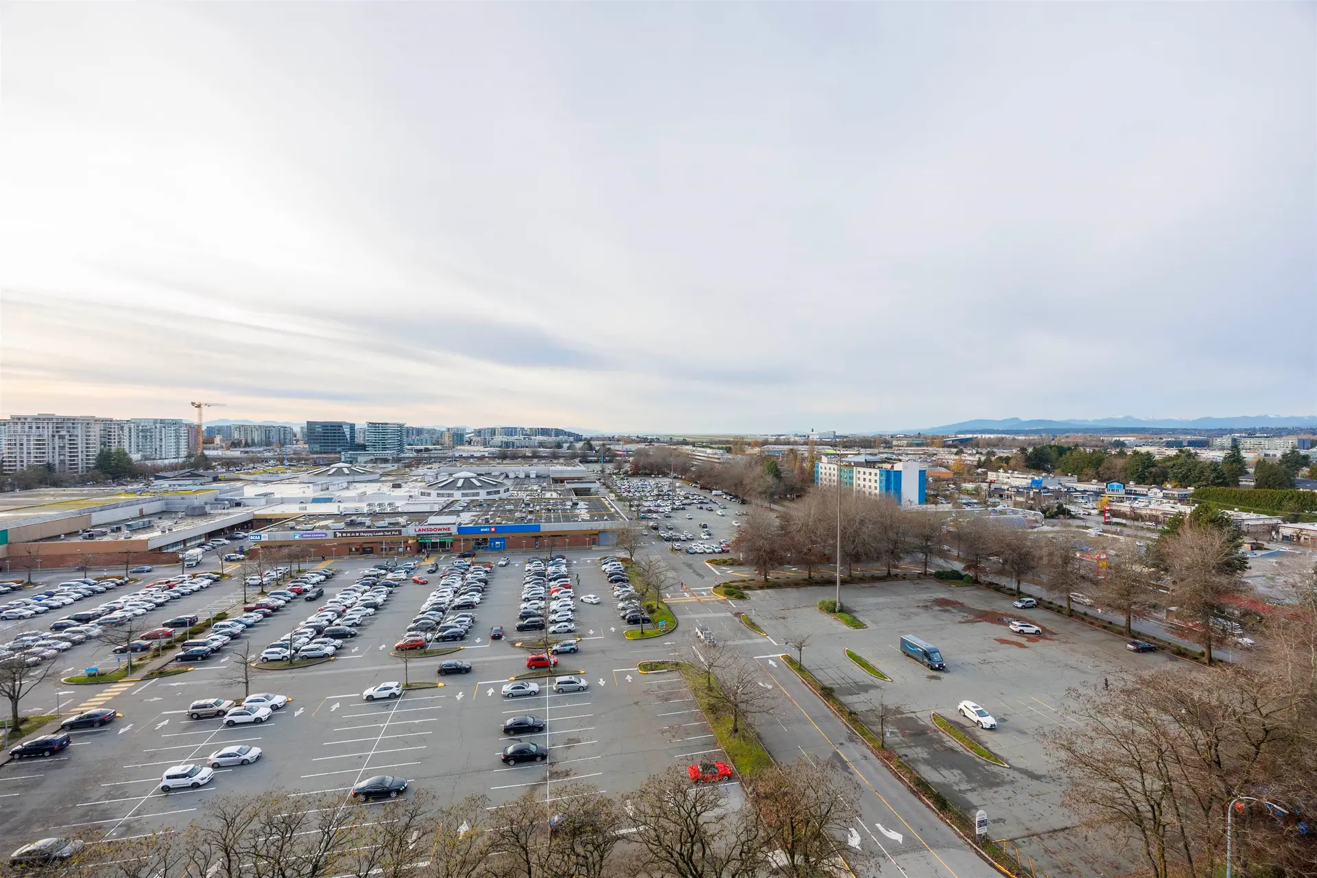 #1701 5088 Kwantlen Street - Image 14