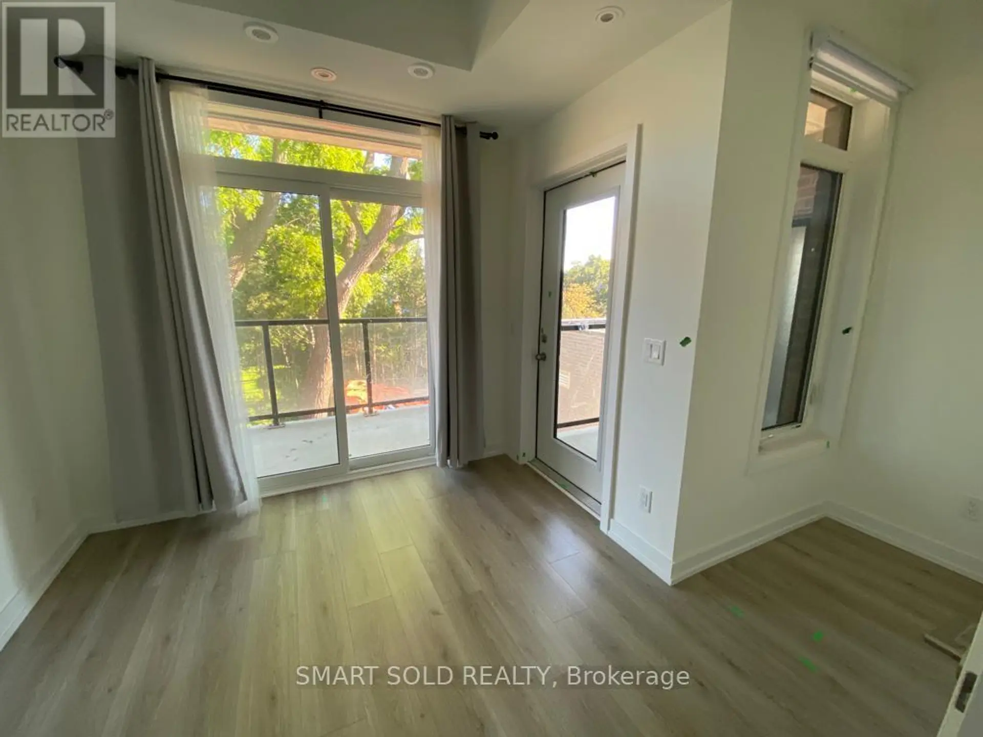 #24 51 WINLOCK PARK - Image 9