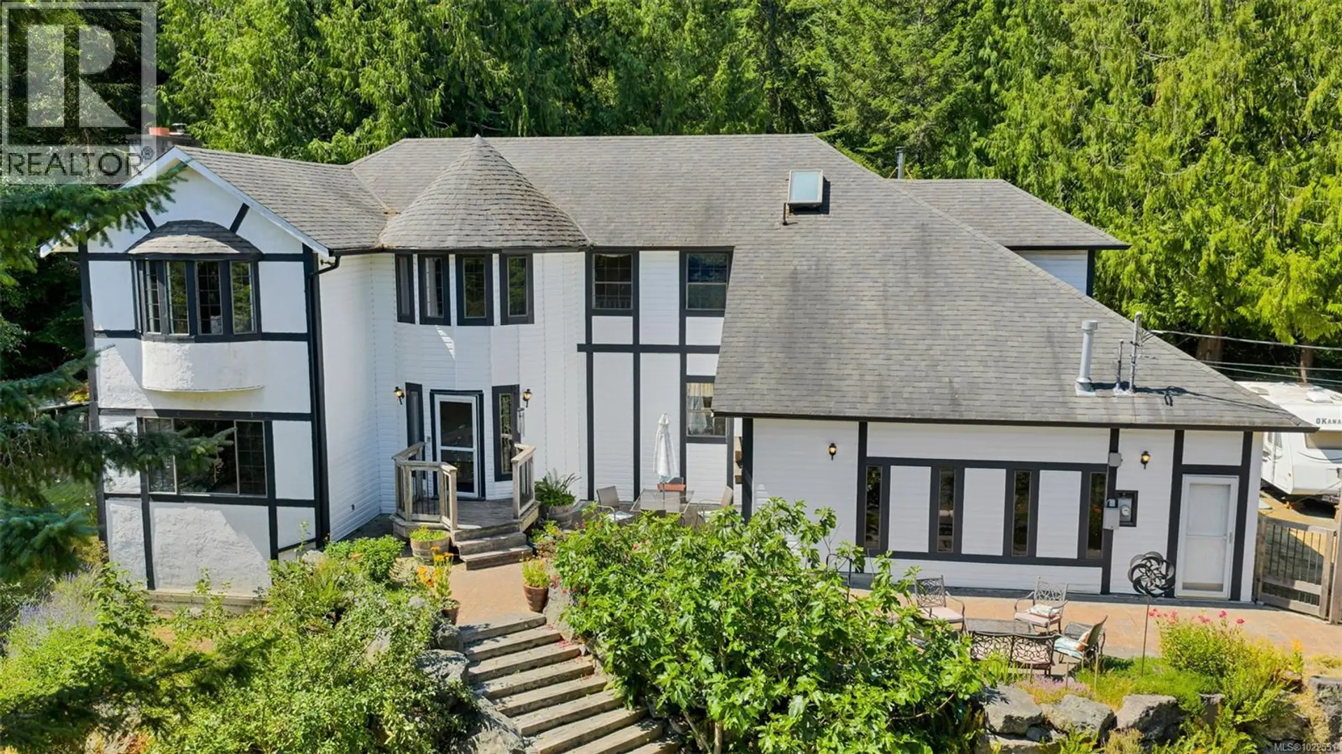 Property at 5885 Jupiter Pl, Sooke, BC