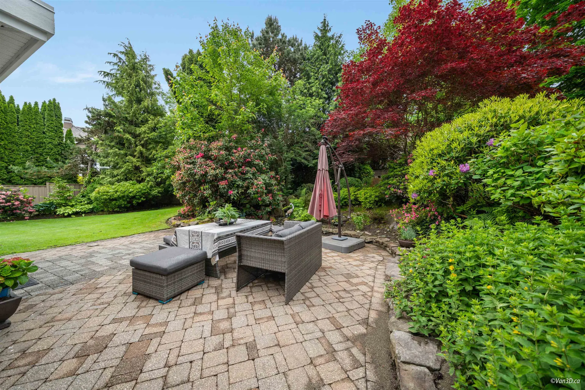 Property at 15828 Somerset Place, Surrey, BC