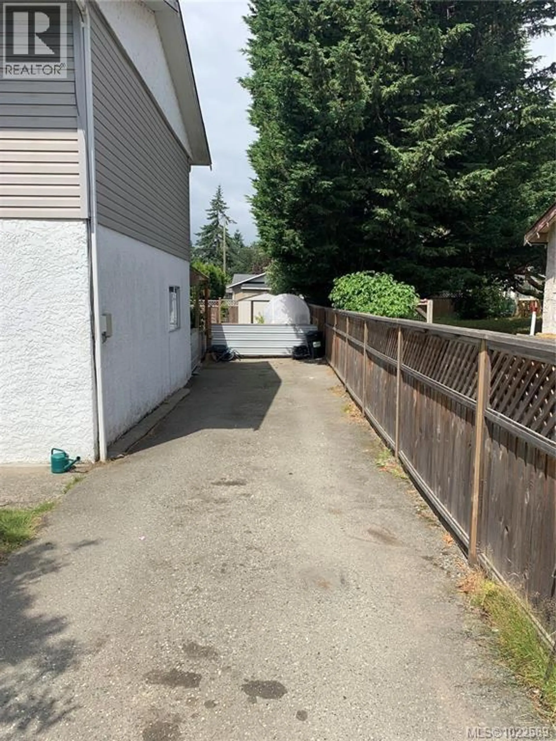 2832 Jacklin Rd - Image 5