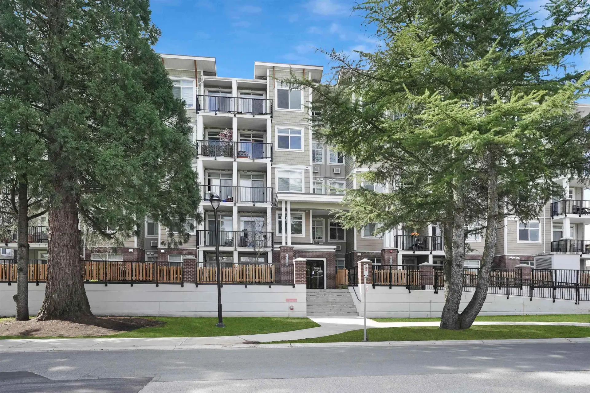 Property at #305 20686 Eastleigh Crescent, Langley, BC