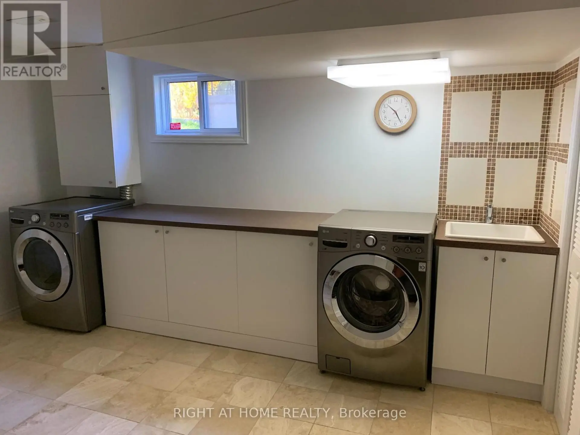 66 DEWLANE DRIVE - Image 17