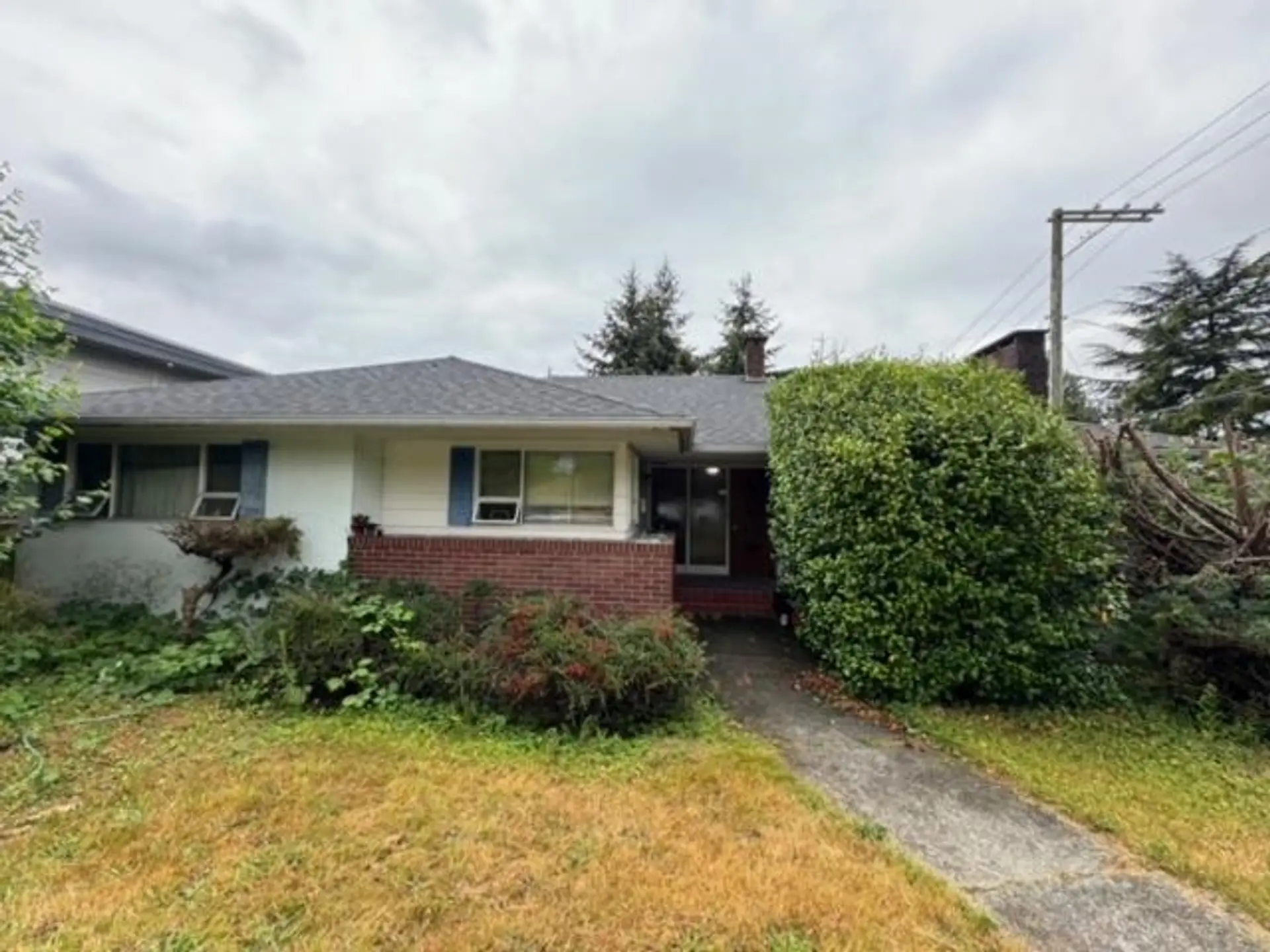 Property at 1490 Mathers Avenue, West Vancouver, BC