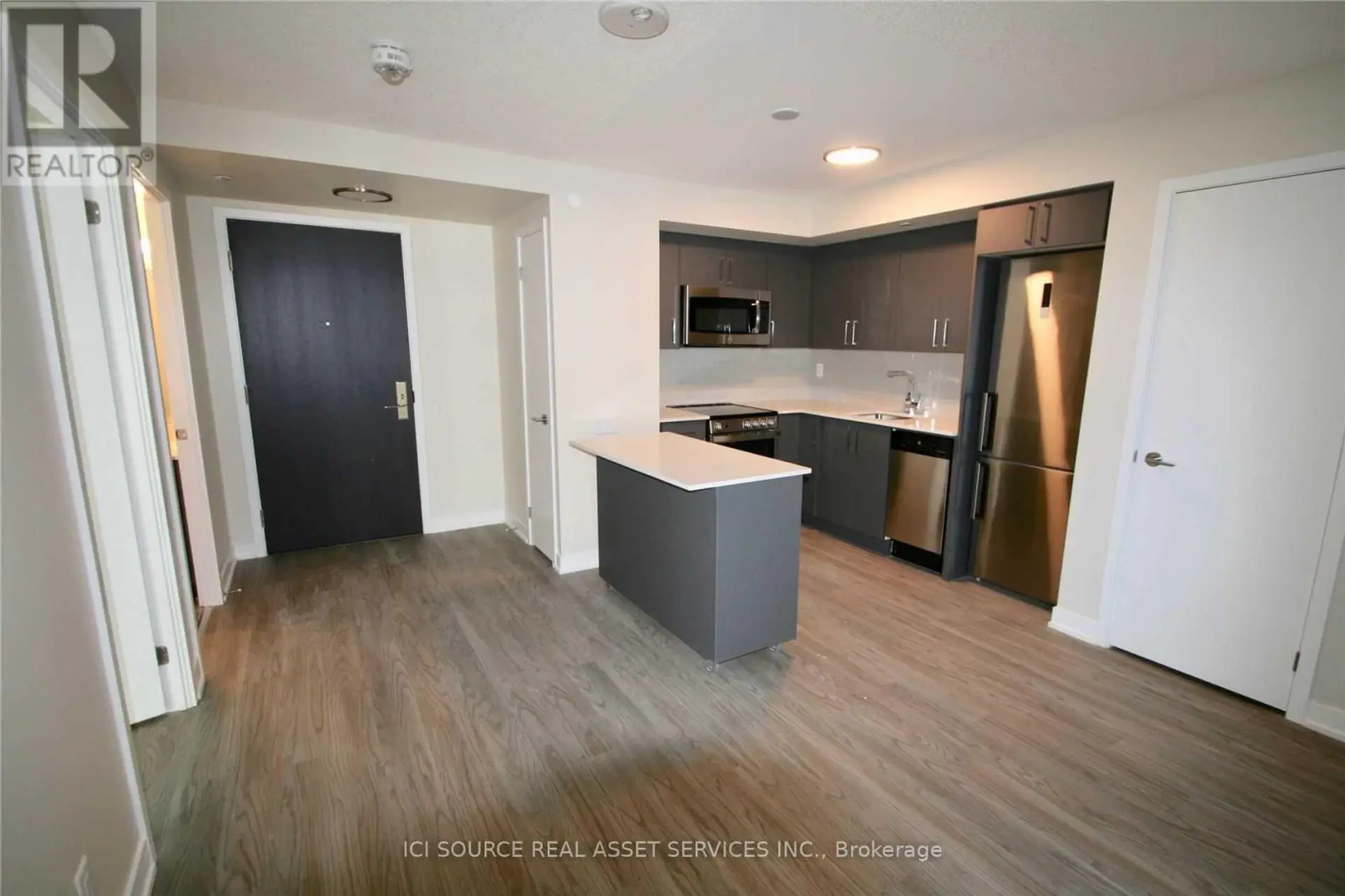 #326 38 MONTE KWINTER COURT - Image 4