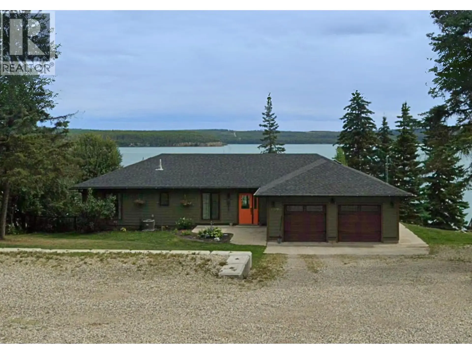 Property at 13795 GOLF COURSE ROAD, Charlie Lake, BC