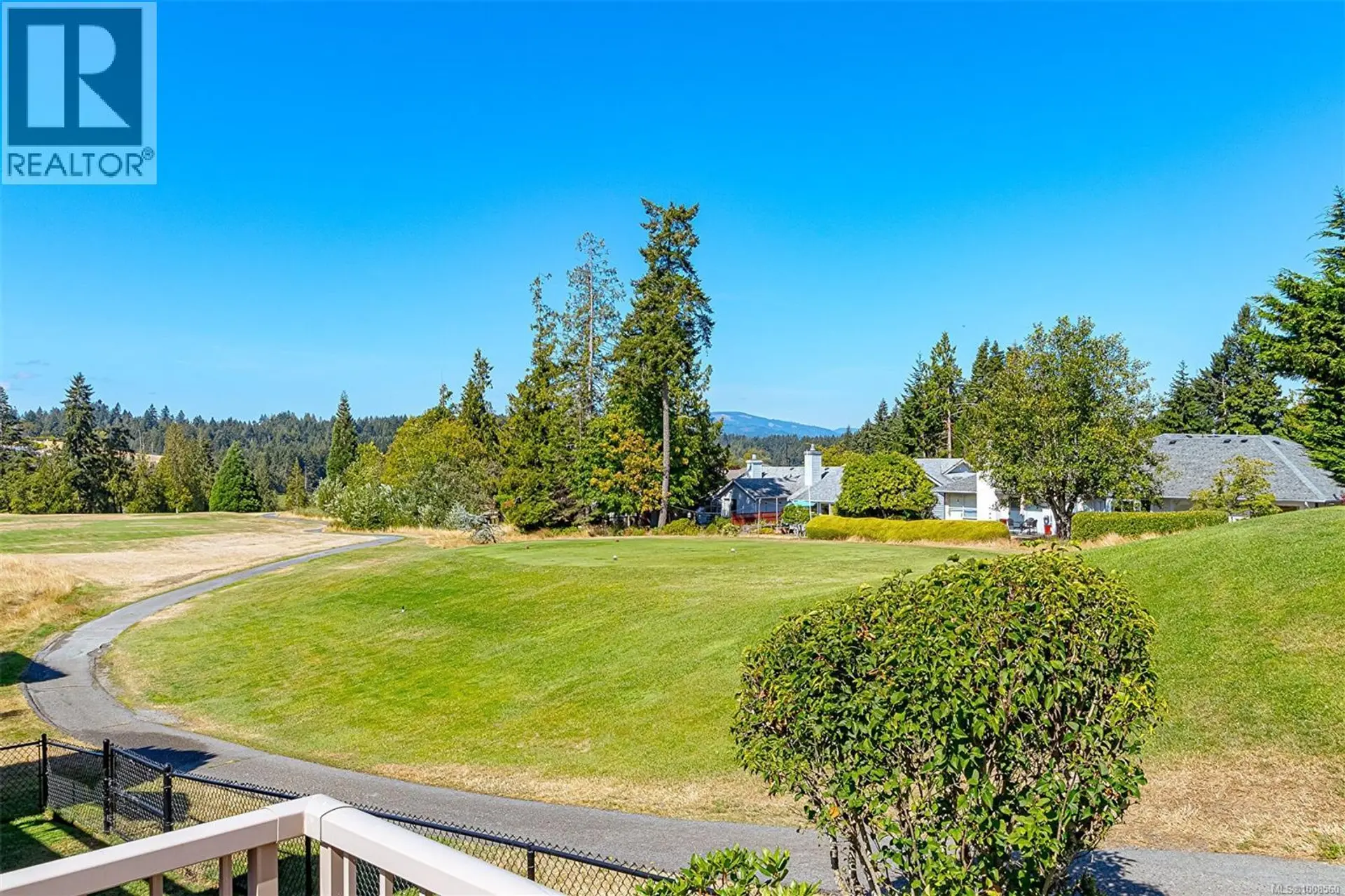 Property at 537 Fairways Pl, Cobble Hill, BC