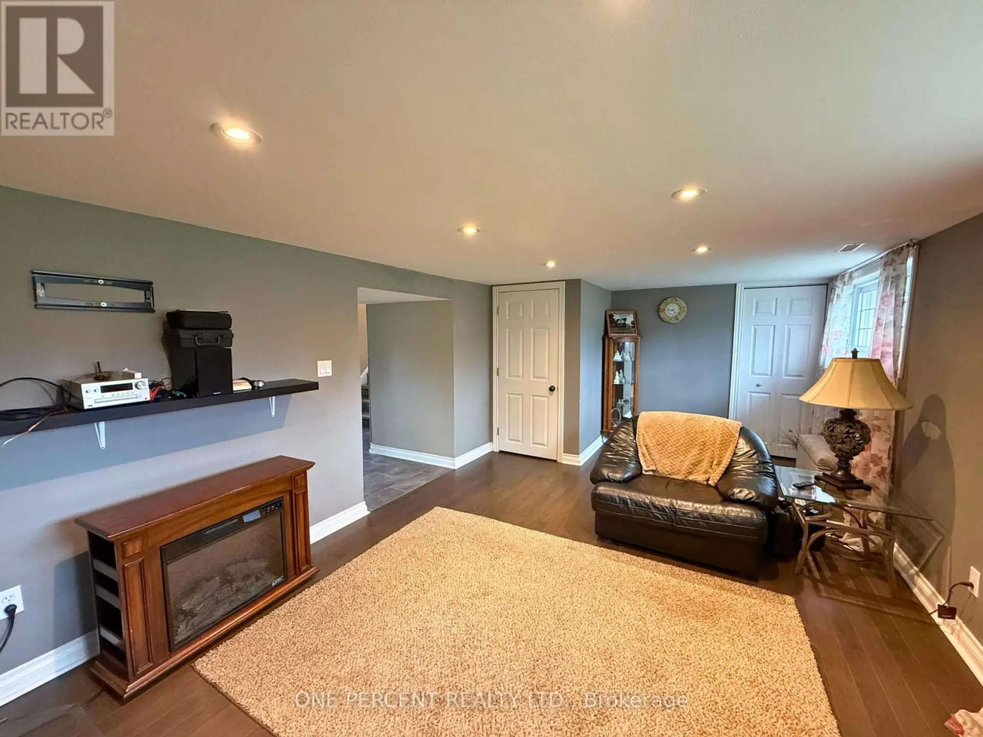 978 FERNDALE AVENUE - Image 16