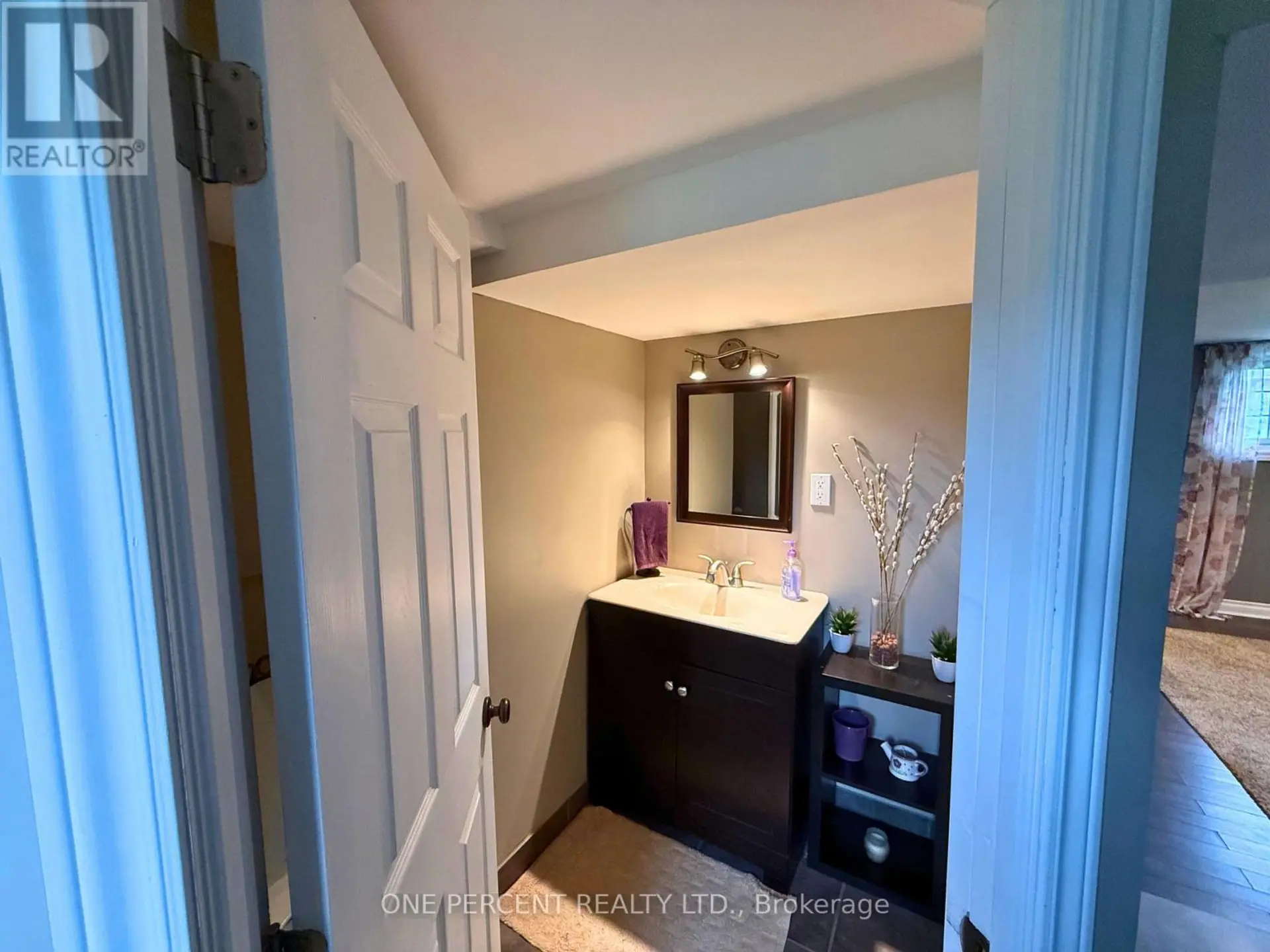 978 FERNDALE AVENUE - Image 17