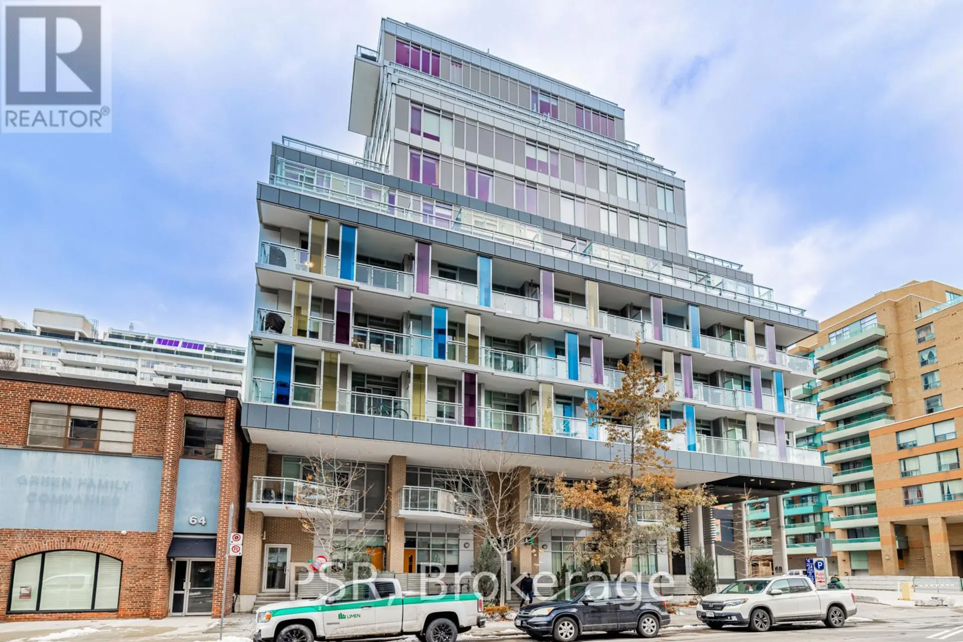 #202 68 MERTON STREET - Image 1