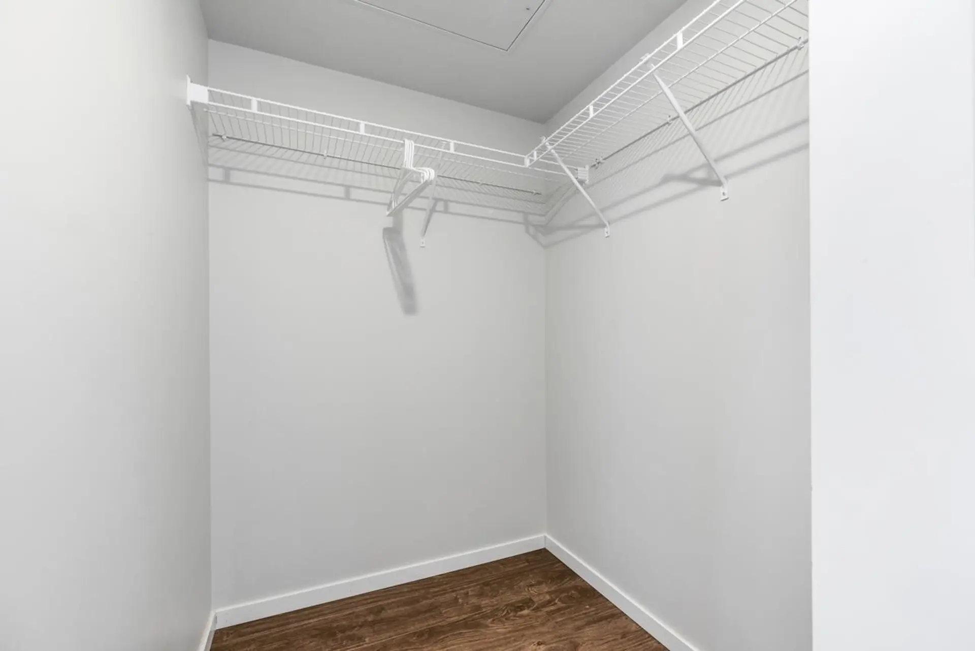 #1608 6638 Dunblane Avenue - Image 12