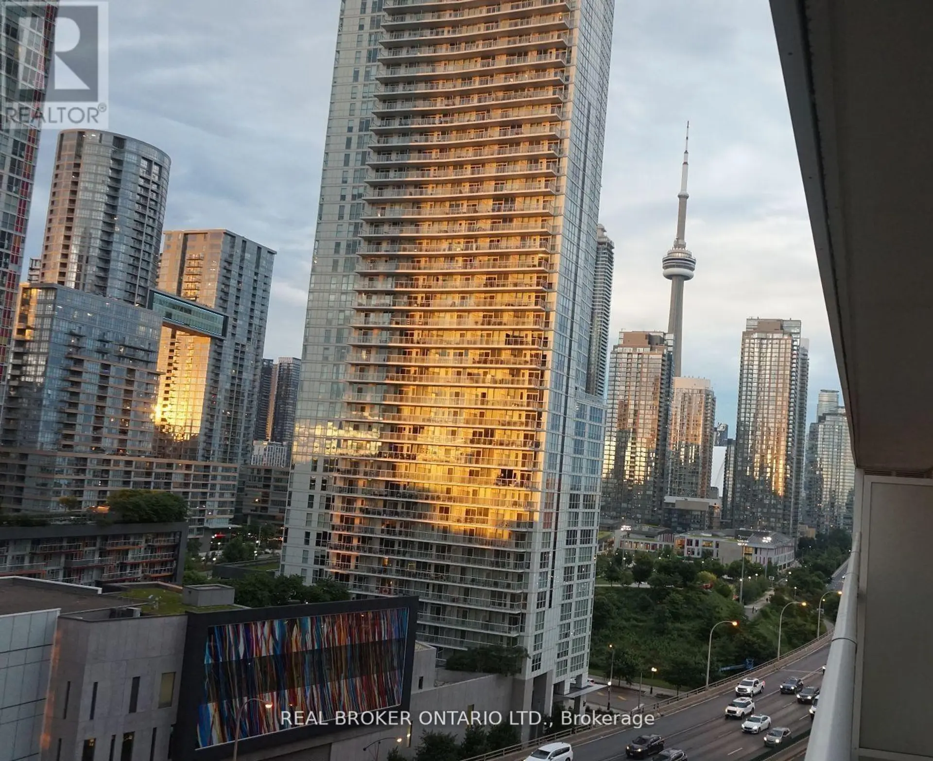 #1507 17 BATHURST STREET - Image 9