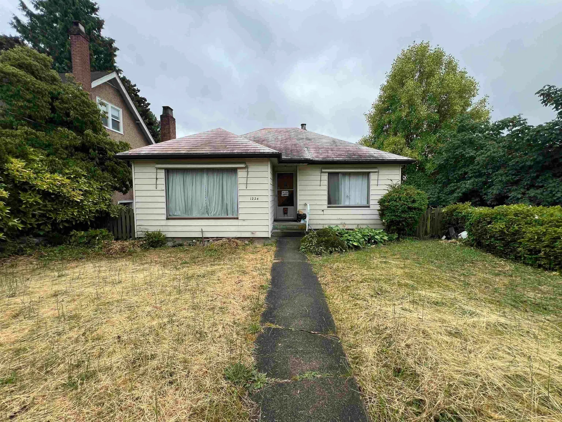 Property at 1224 Sixth Avenue, New Westminster, BC