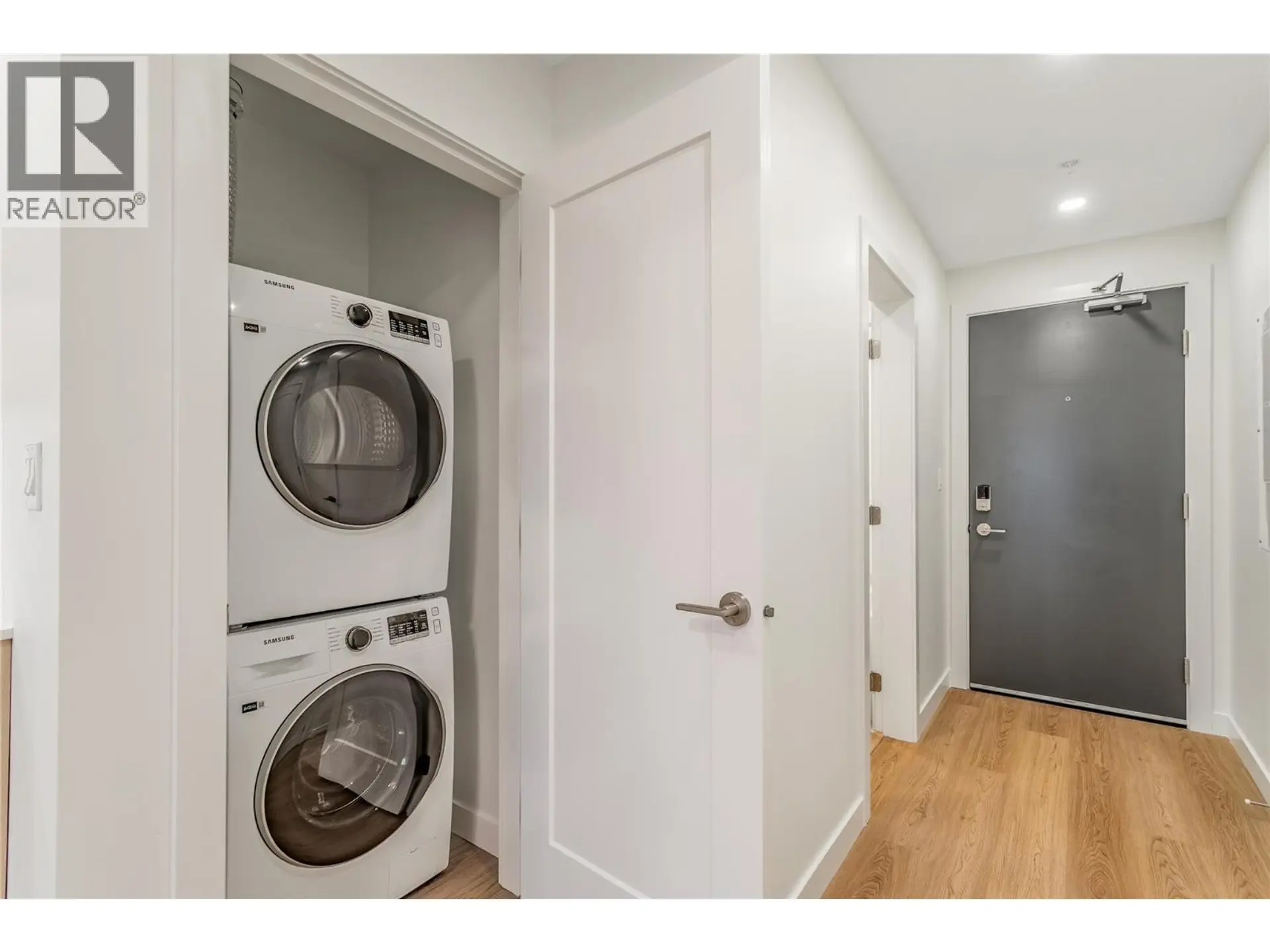 #305 1380 Pridham Avenue - Image 10
