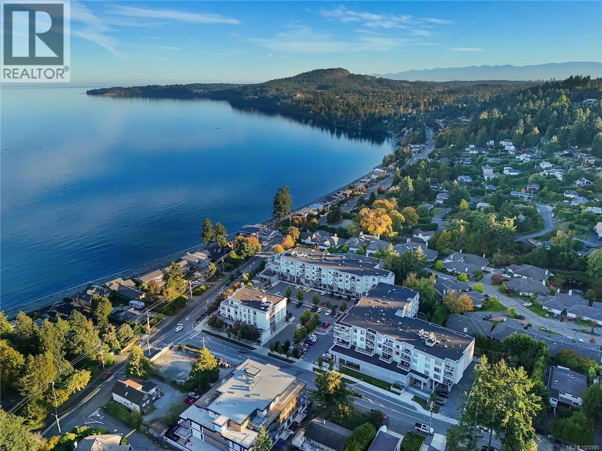 Property at #302 5118 Cordova Bay Rd, Saanich, BC
