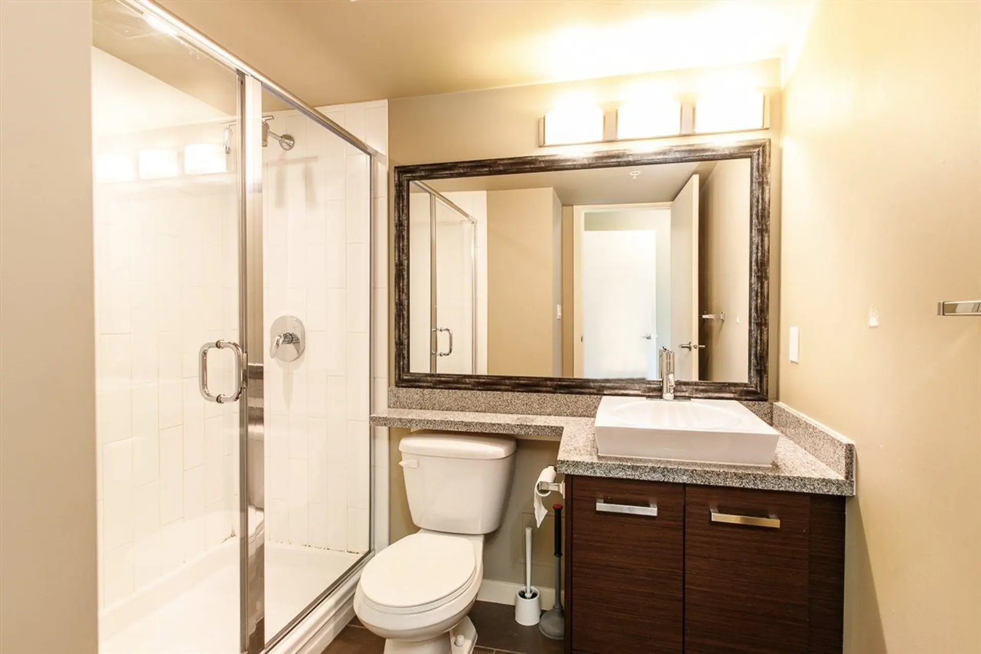 #301 2959 Glen Drive - Image 10